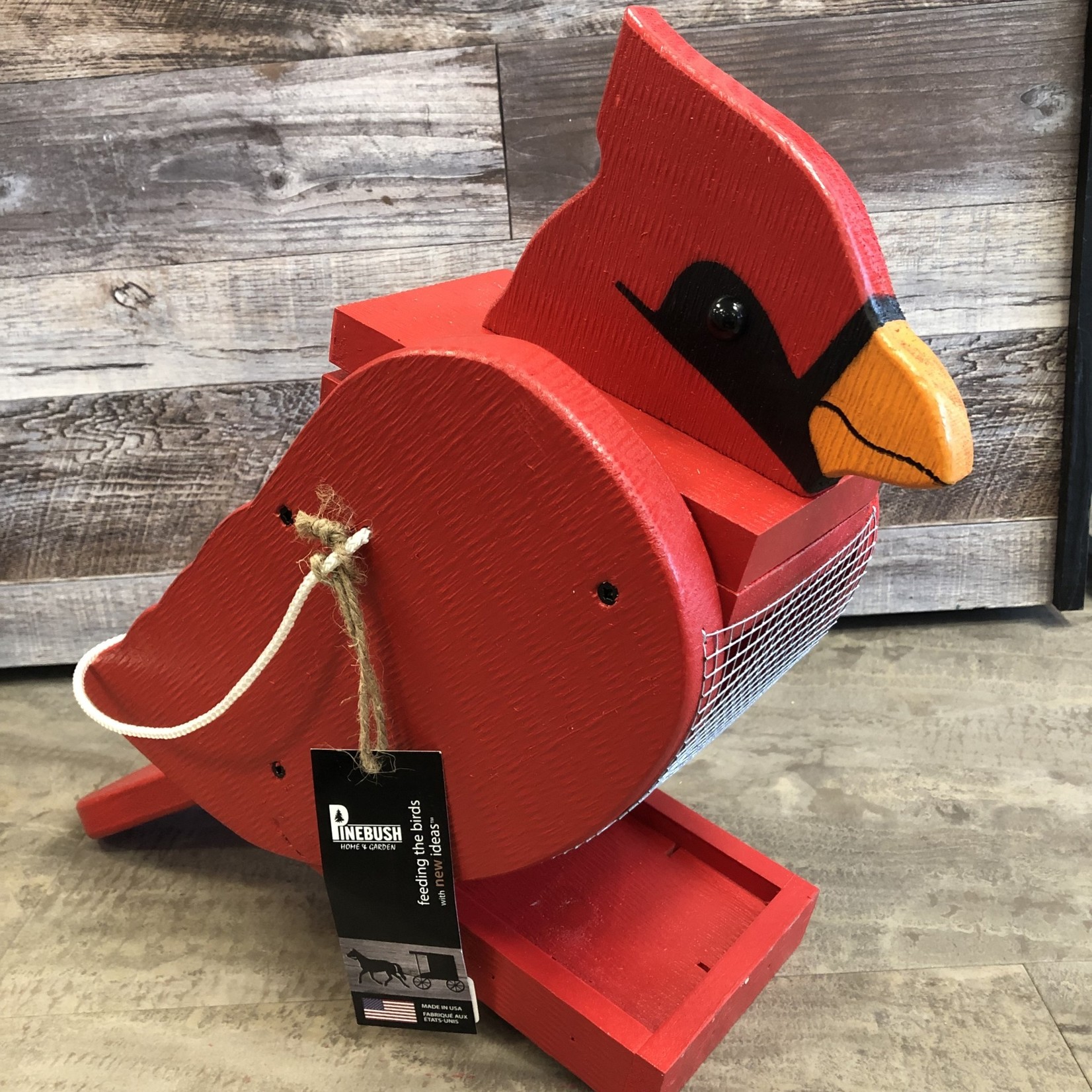 Cardinal Shaped Feeder