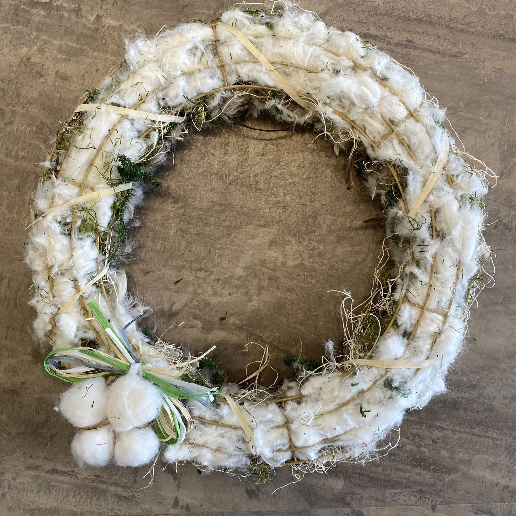 Clumsy Cat Large Nesting Wreath