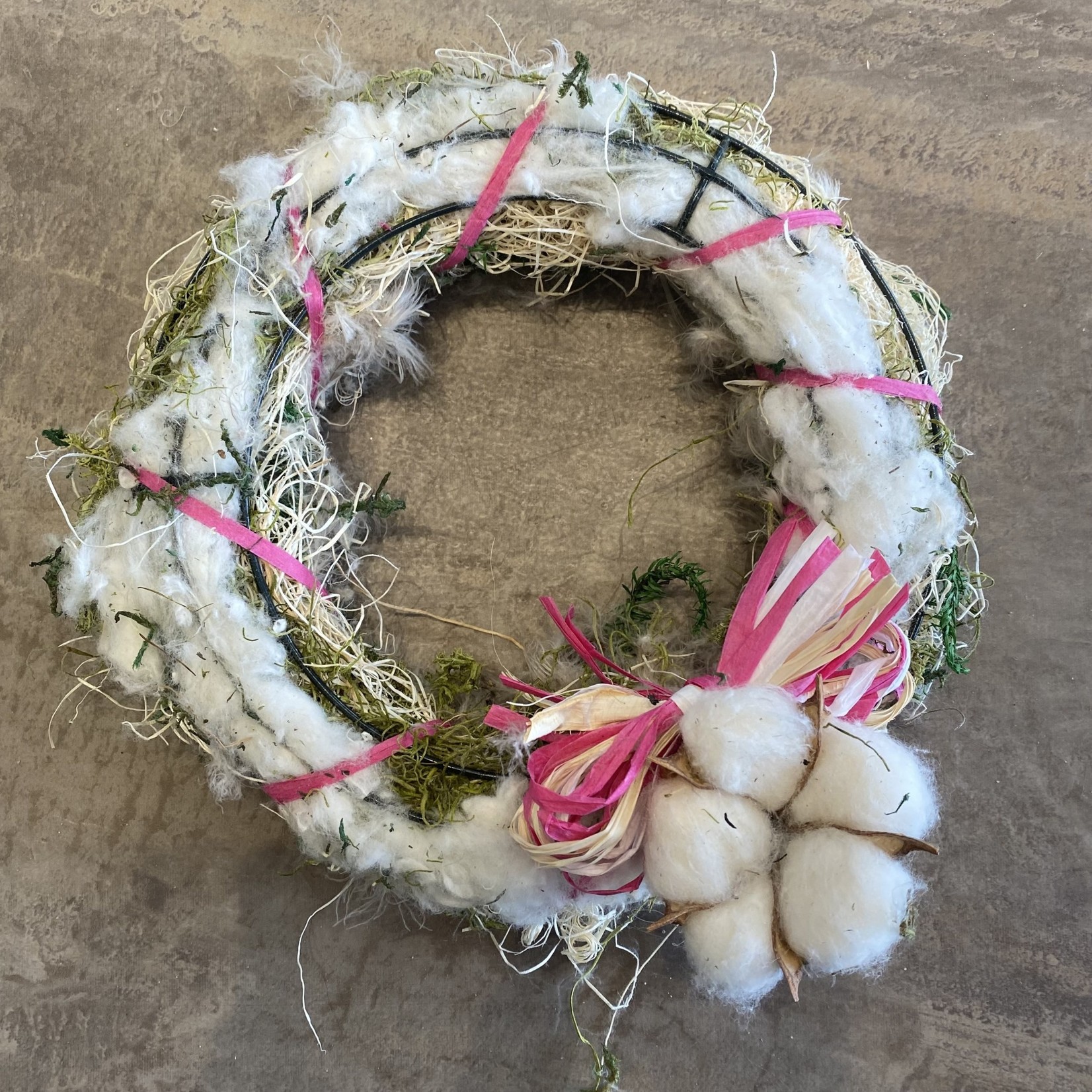 Clumsy Cat Small Nesting Wreath