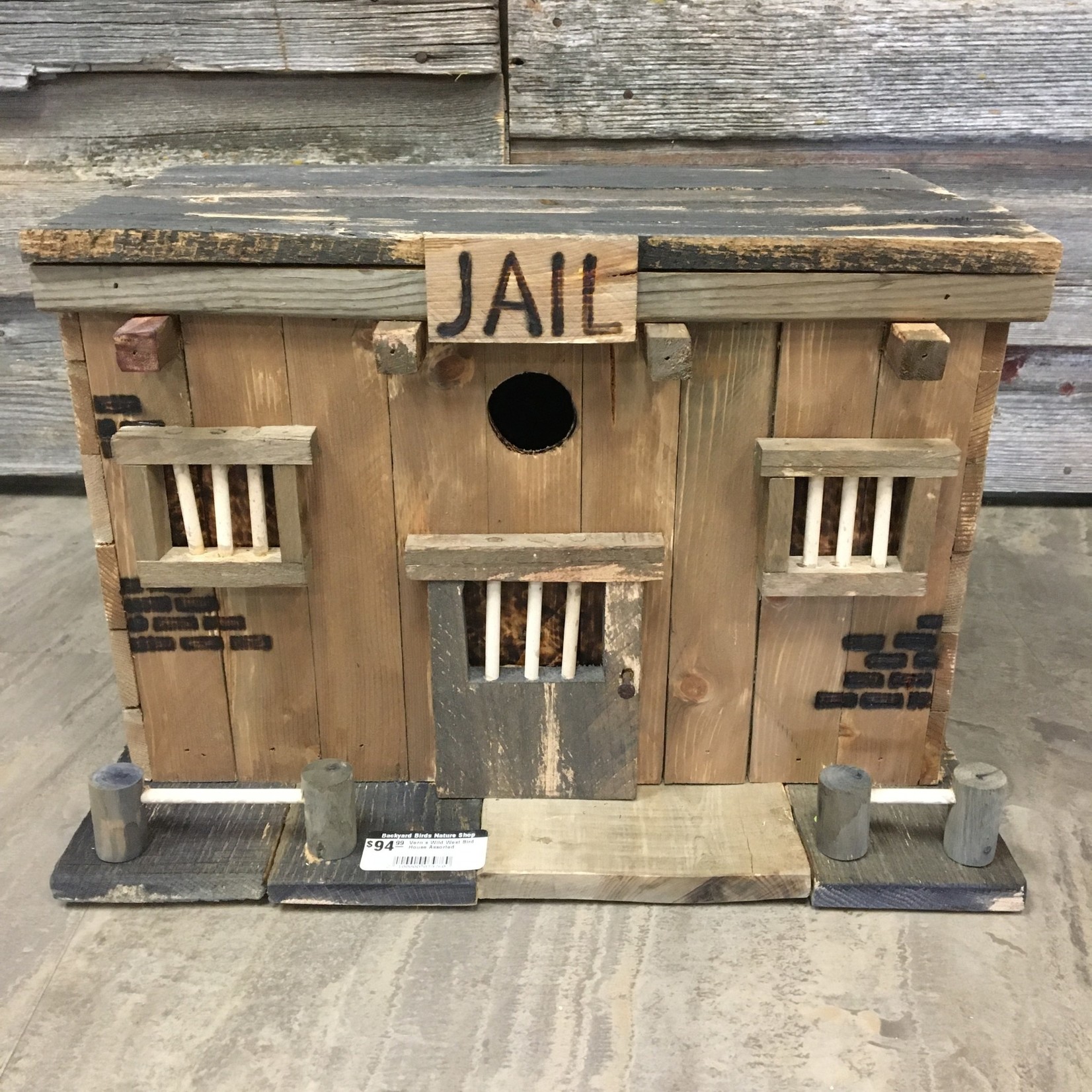 Vern's Wild West Bird House - Jail