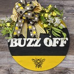 Tammy's Wood Welcome Sign Round - Buzz Off