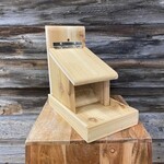 Ray's Cedar Feeder - Squirrel Flip Top