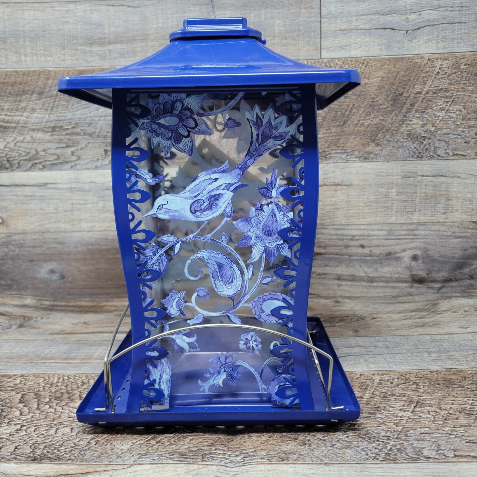 Paisley Sky Metal Gazebo Bird Feeder