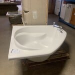 Large Corner Tub