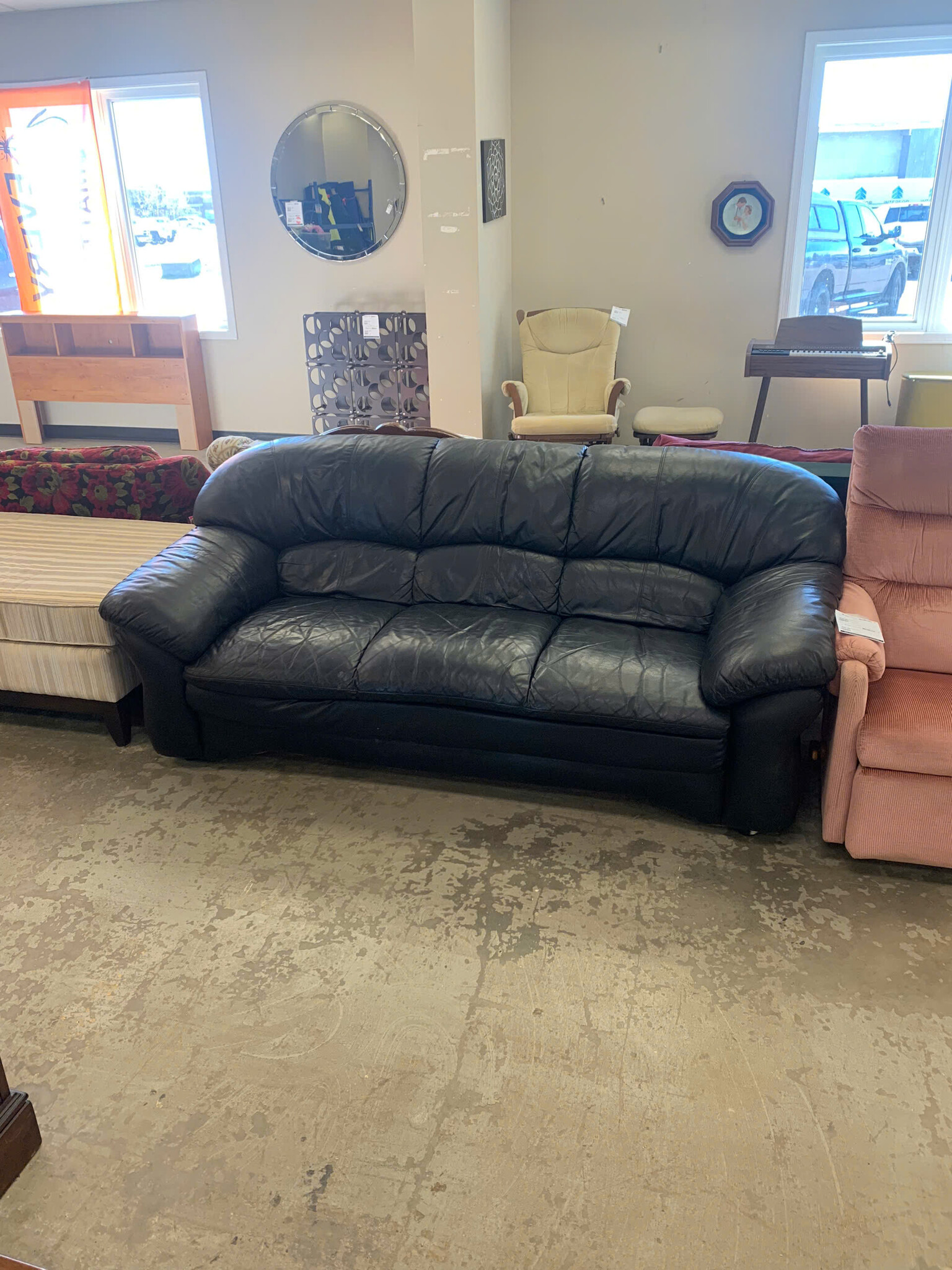 Black Couch Habitat for Humanity ReStore Thunder Bay