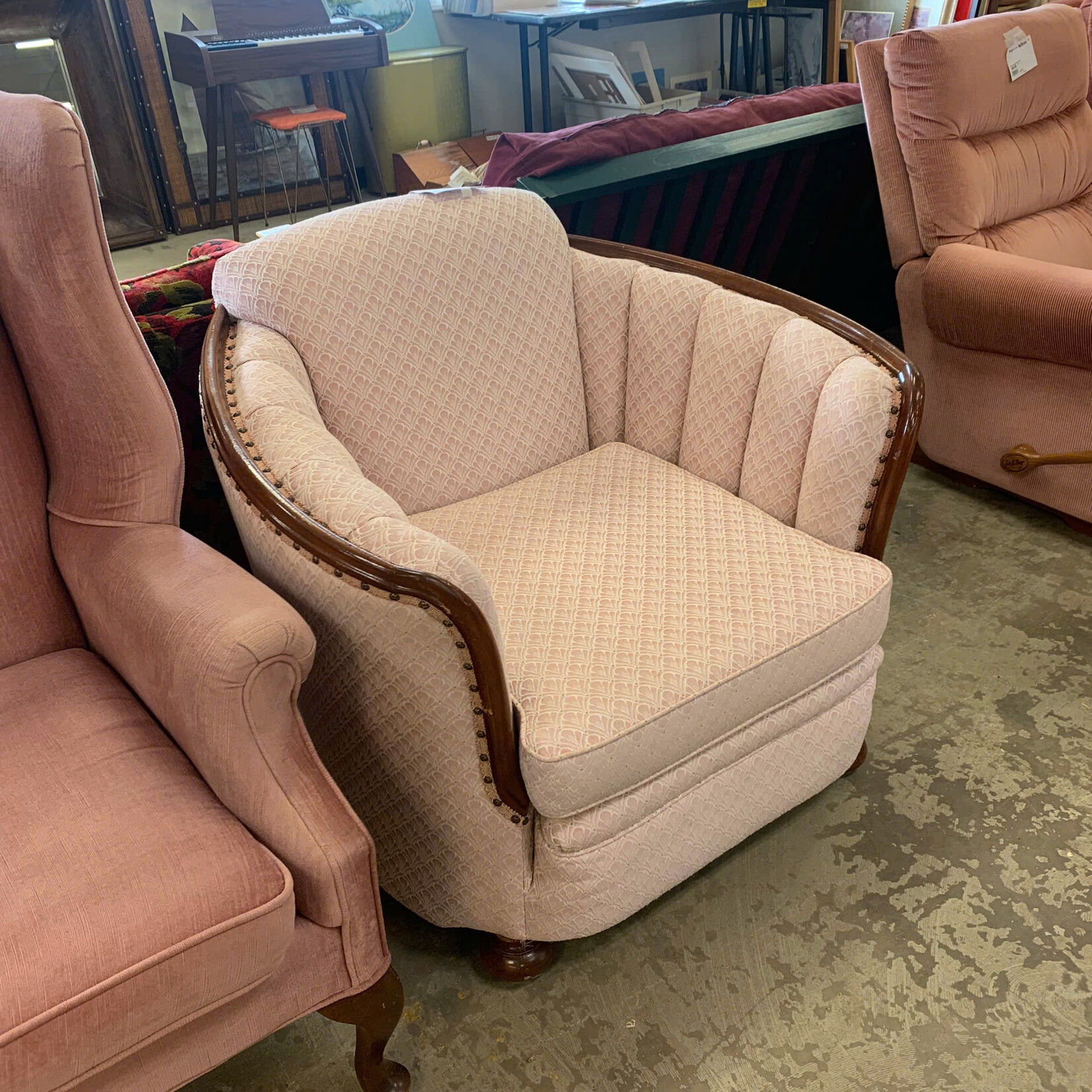 Pink Cup Chair Habitat for Humanity ReStore Thunder Bay