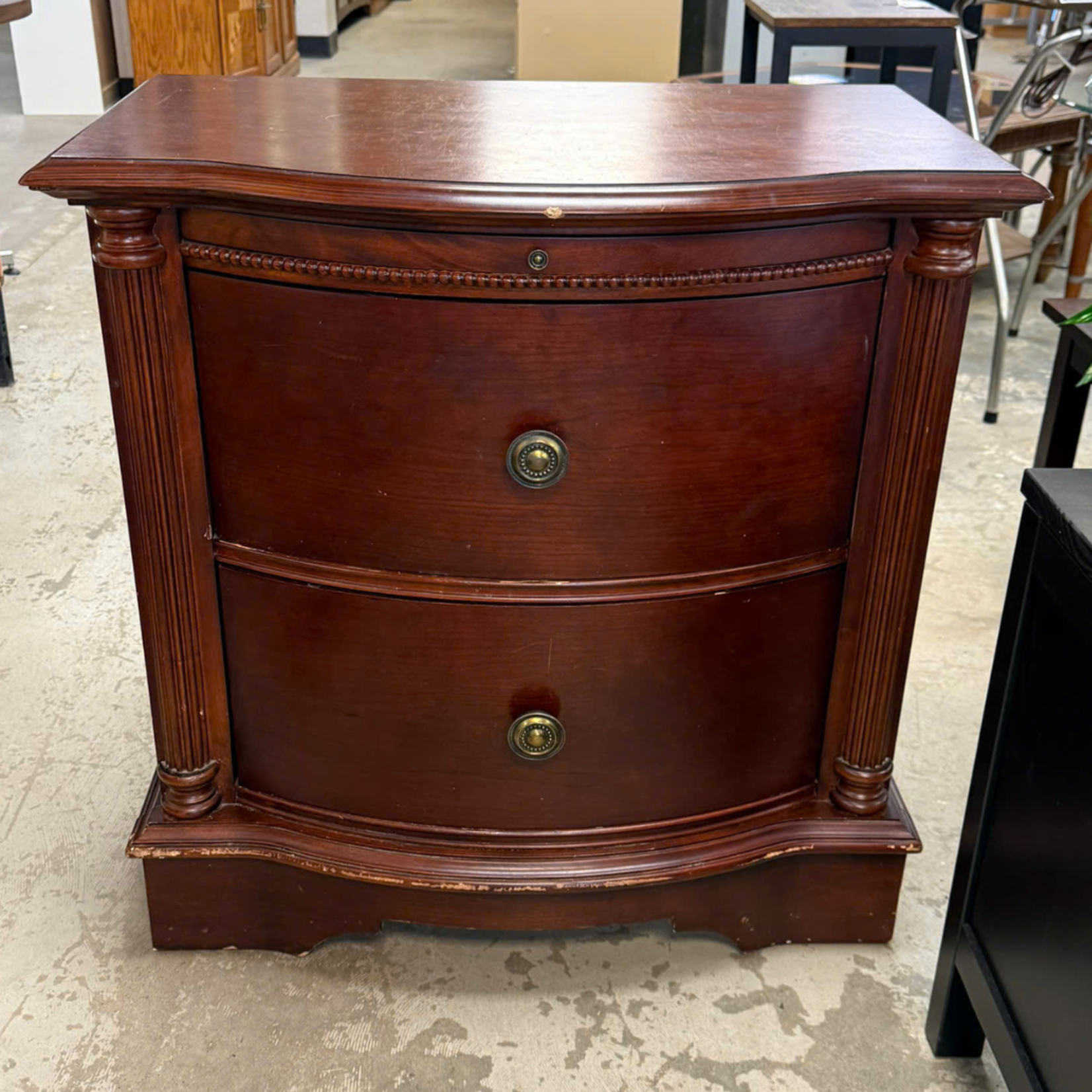 2-Drawer Bedside Table