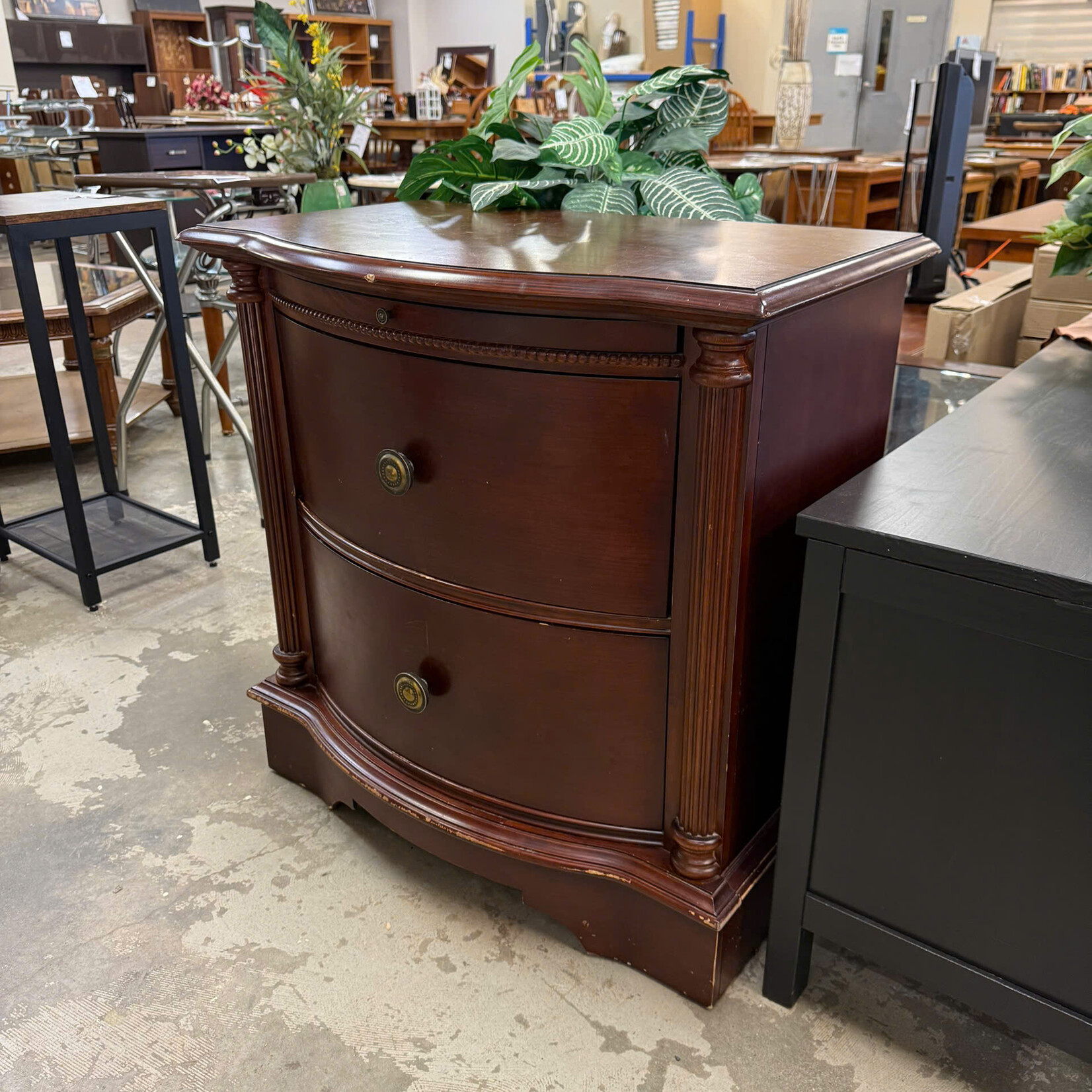 2-Drawer Bedside Table