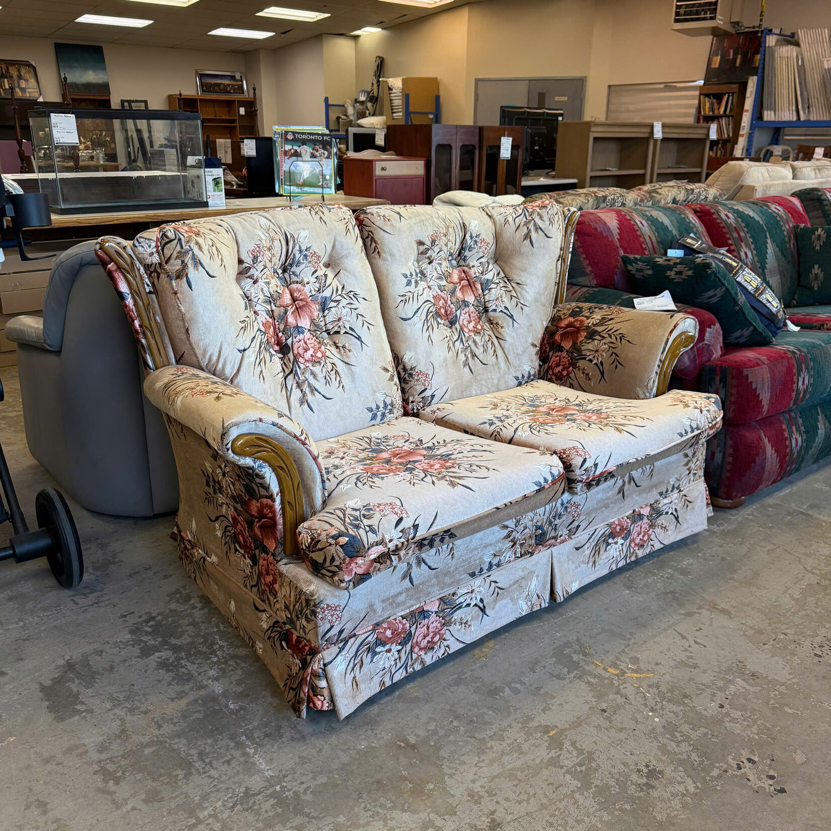 Floral Love Seat