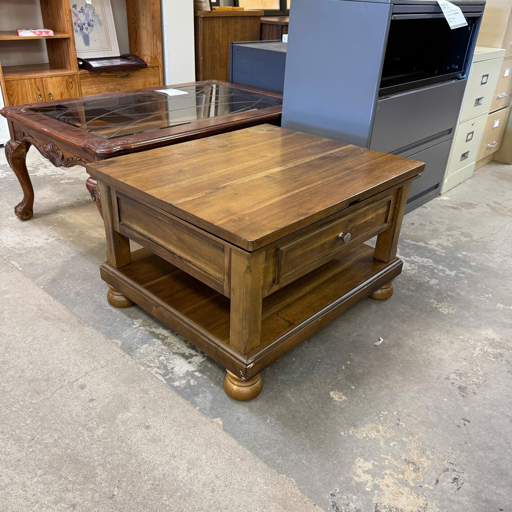 Light Brown Square Lift top coffee table