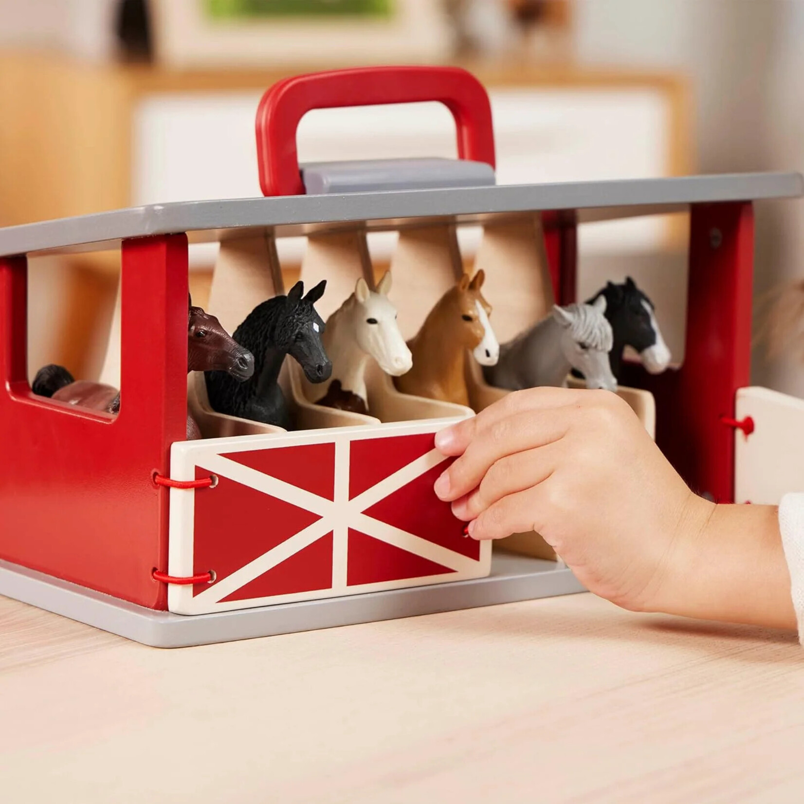 Carry & Go Horse Stable