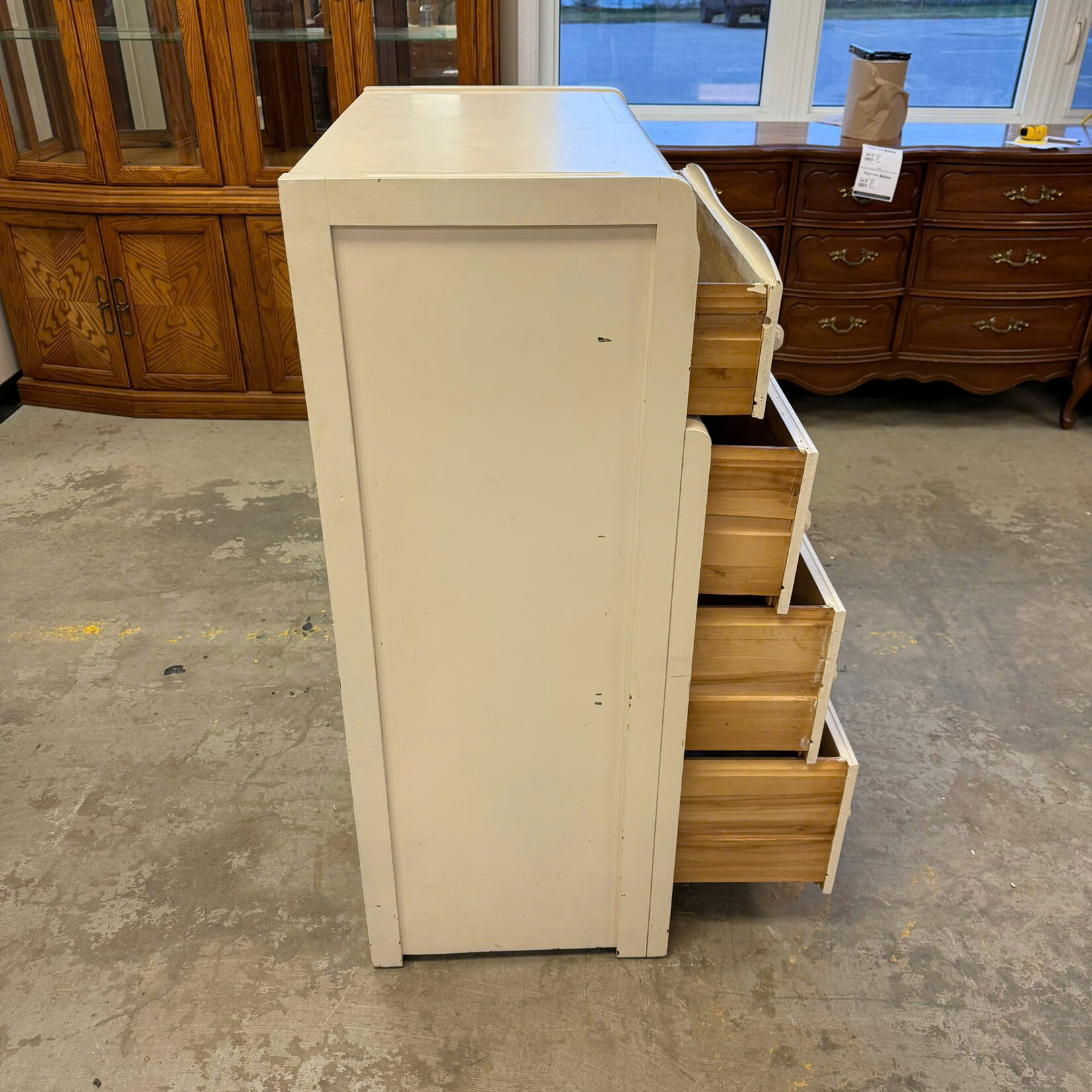 White 4-Drawer Dresser
