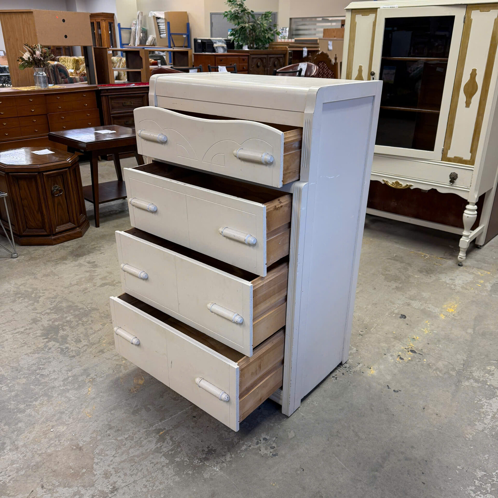 White 4-Drawer Dresser