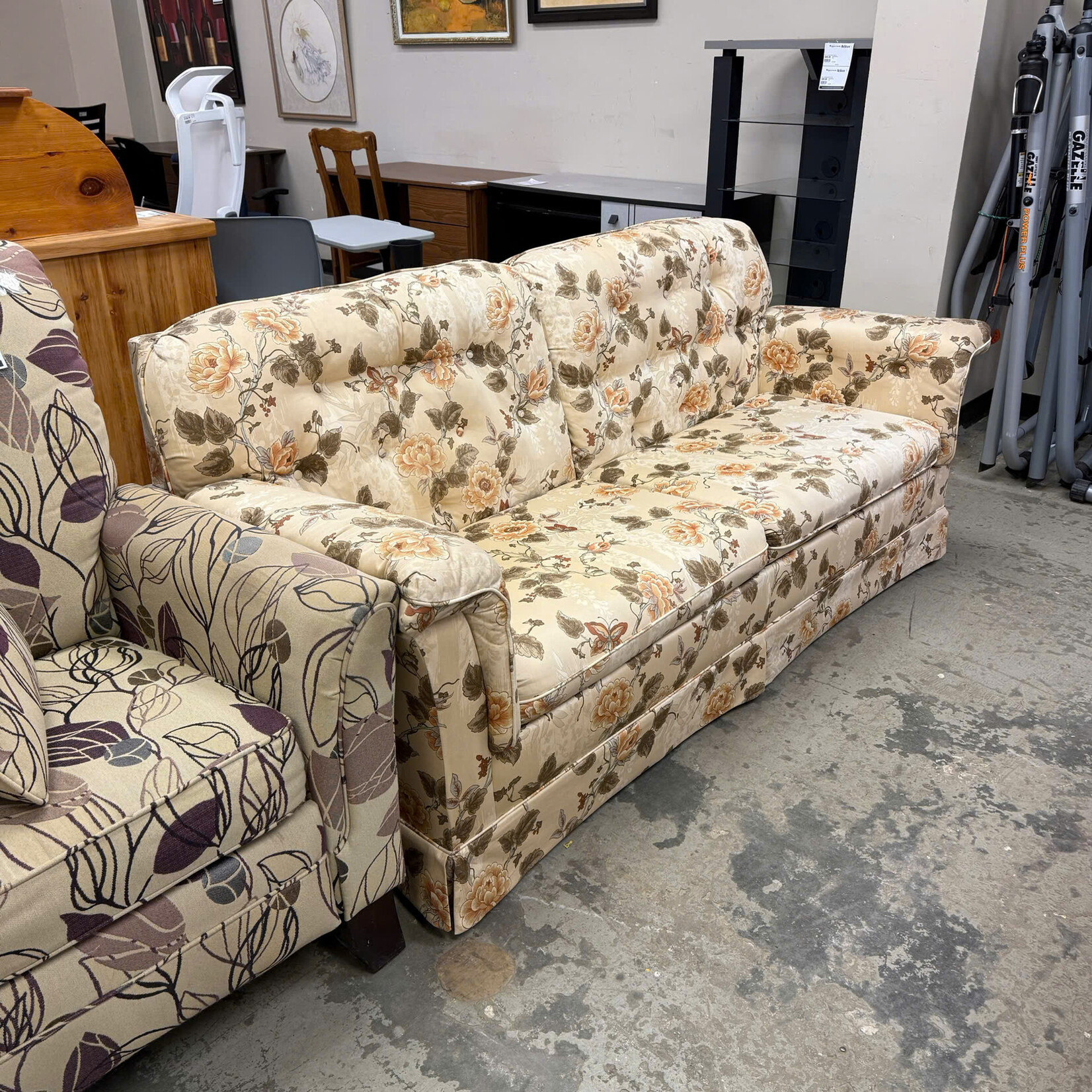 Beige Floral Pull Out Couch