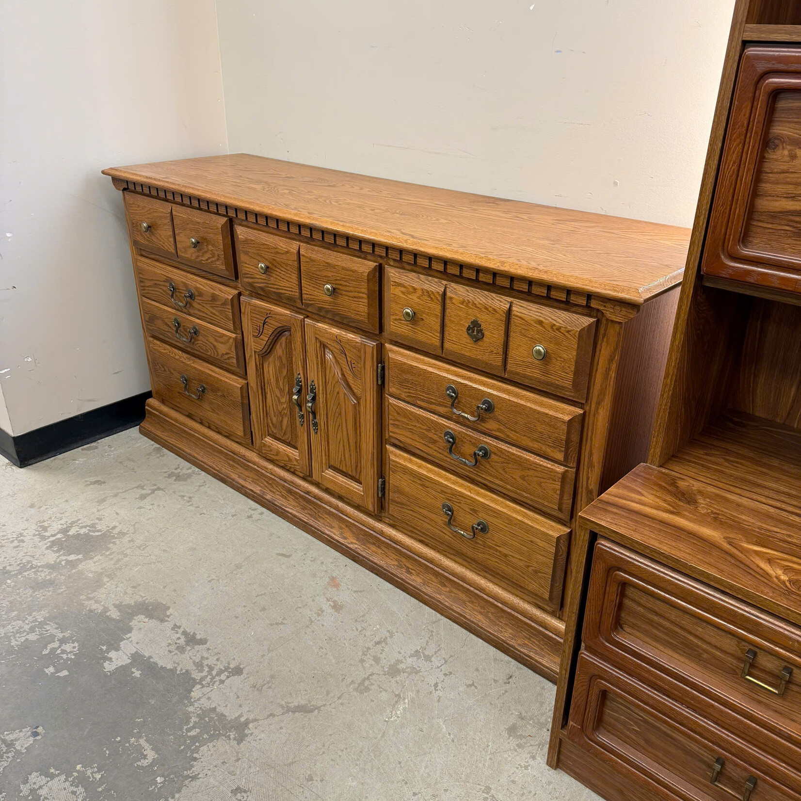 Wooden 7-Drawer Dresser