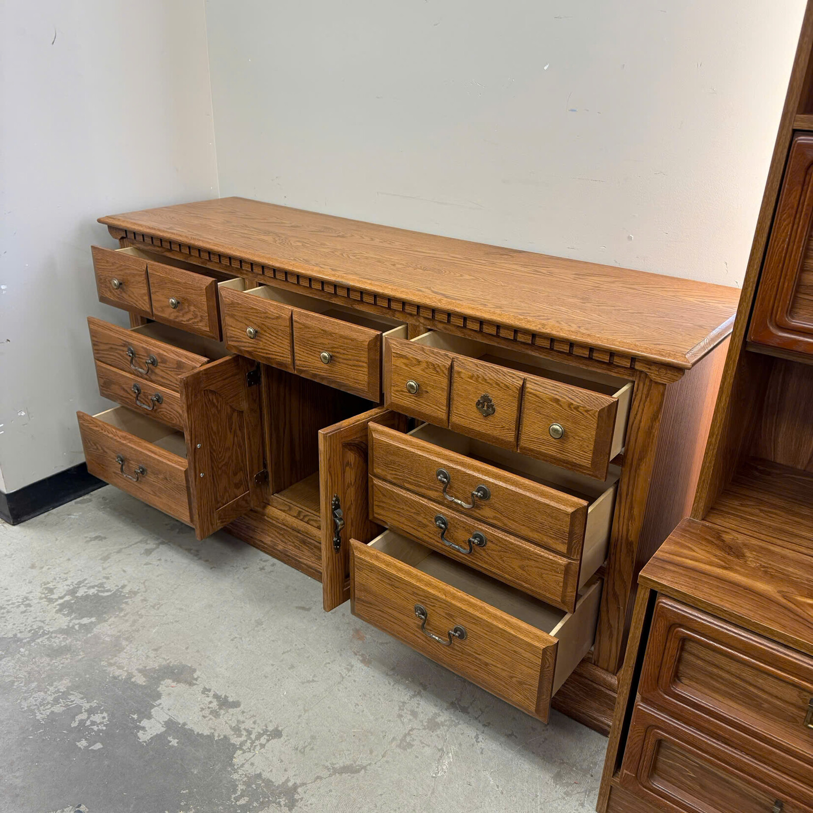 Wooden 7-Drawer Dresser