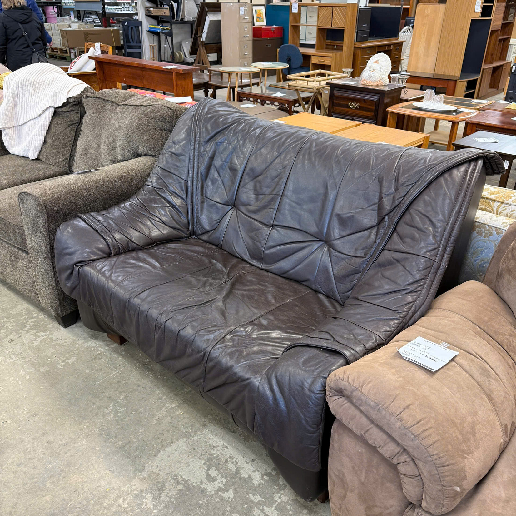 2 Seat Leather Couch