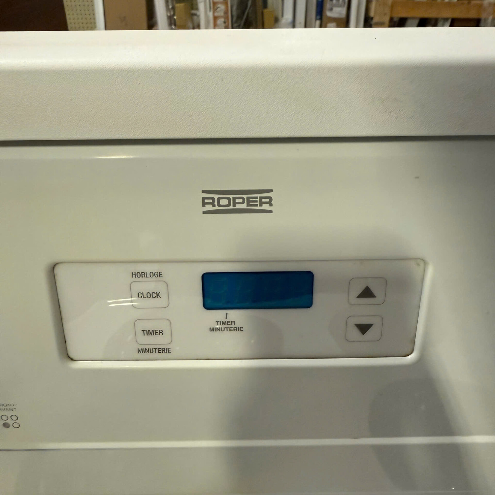 ROPER 24in Electric Stove