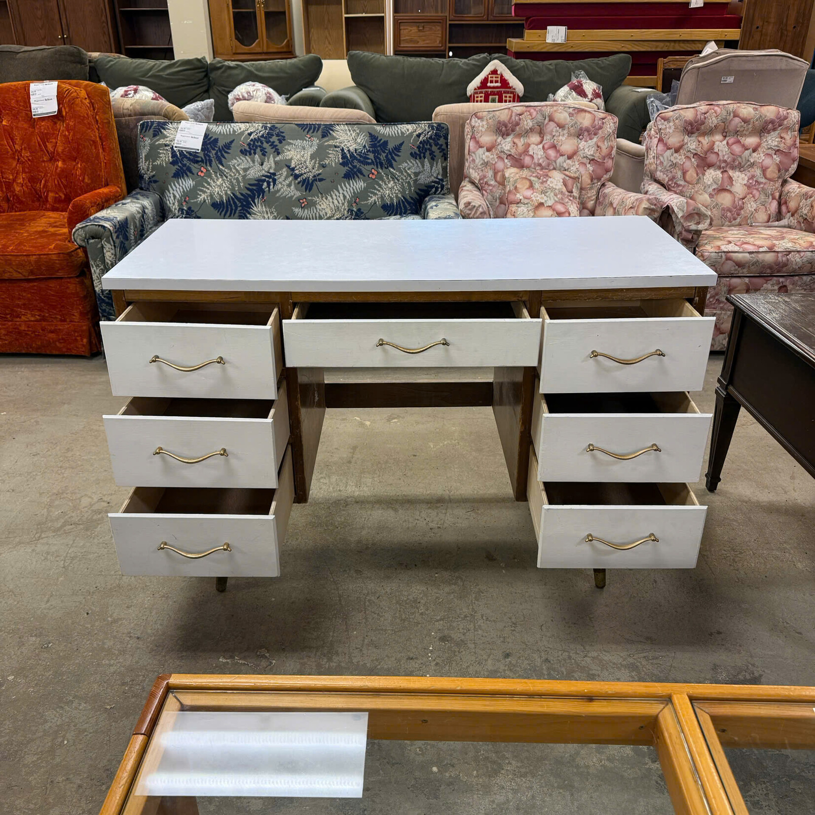 White 7 Drawer Desk