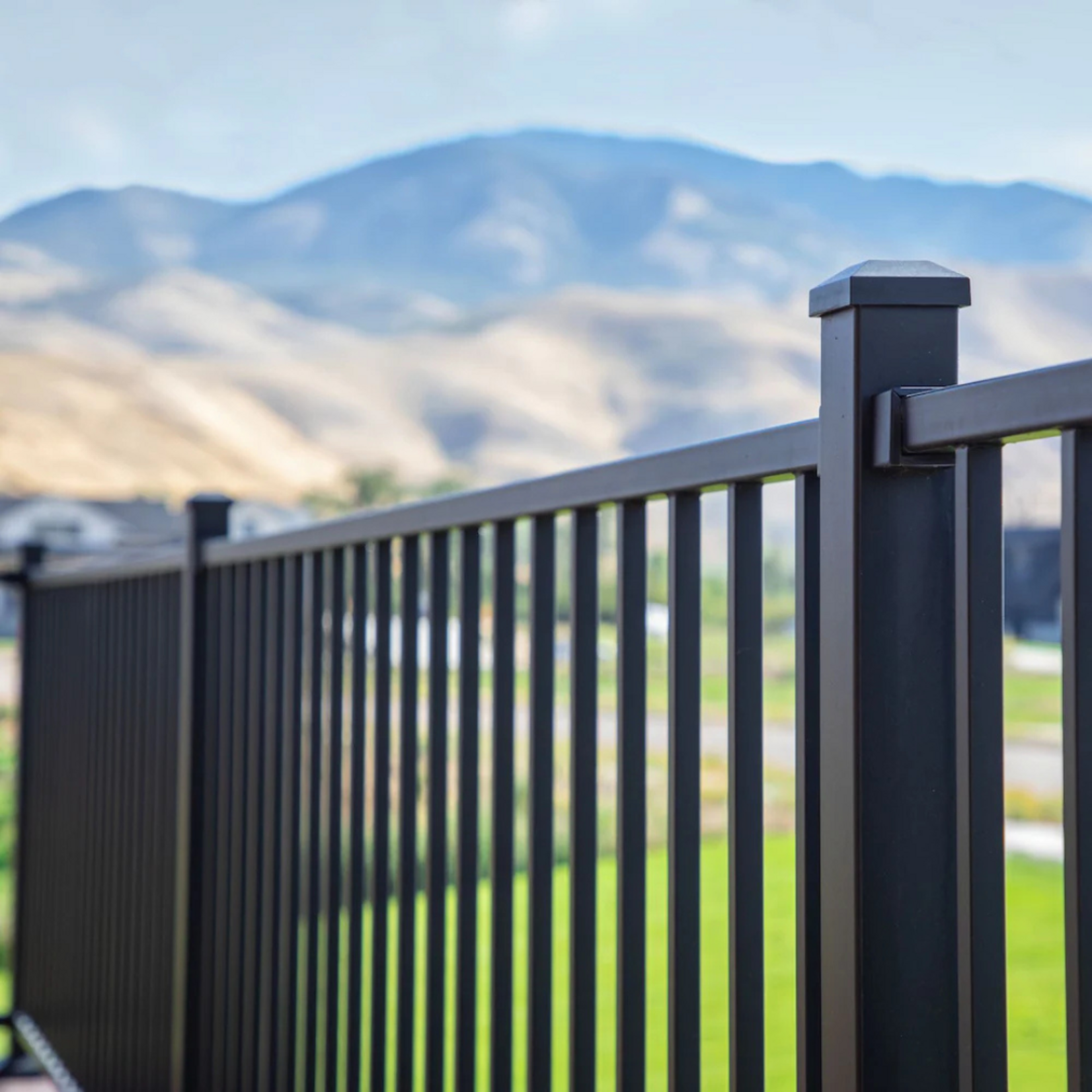 Black Steel Post (38")