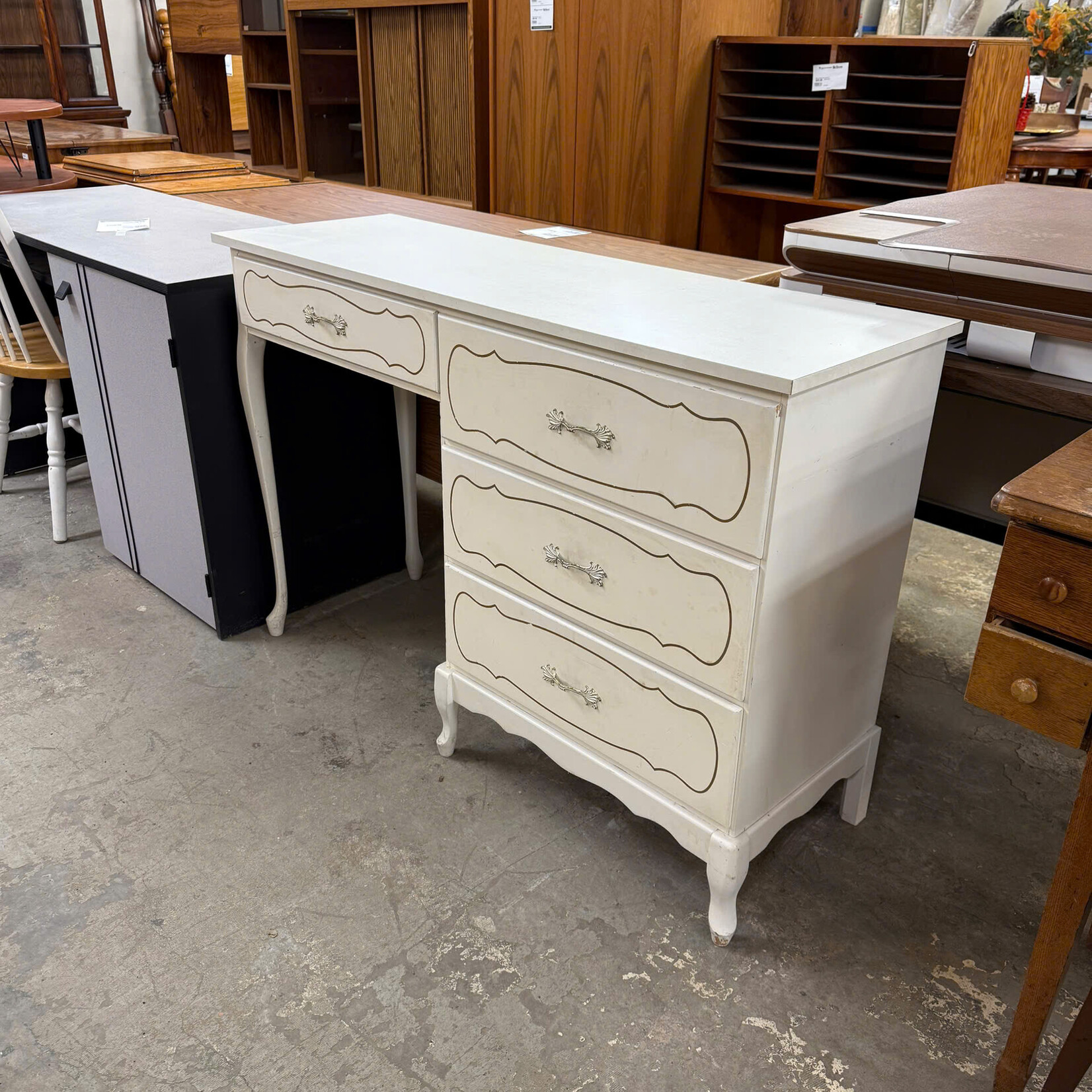 White 4 Drawer Desk