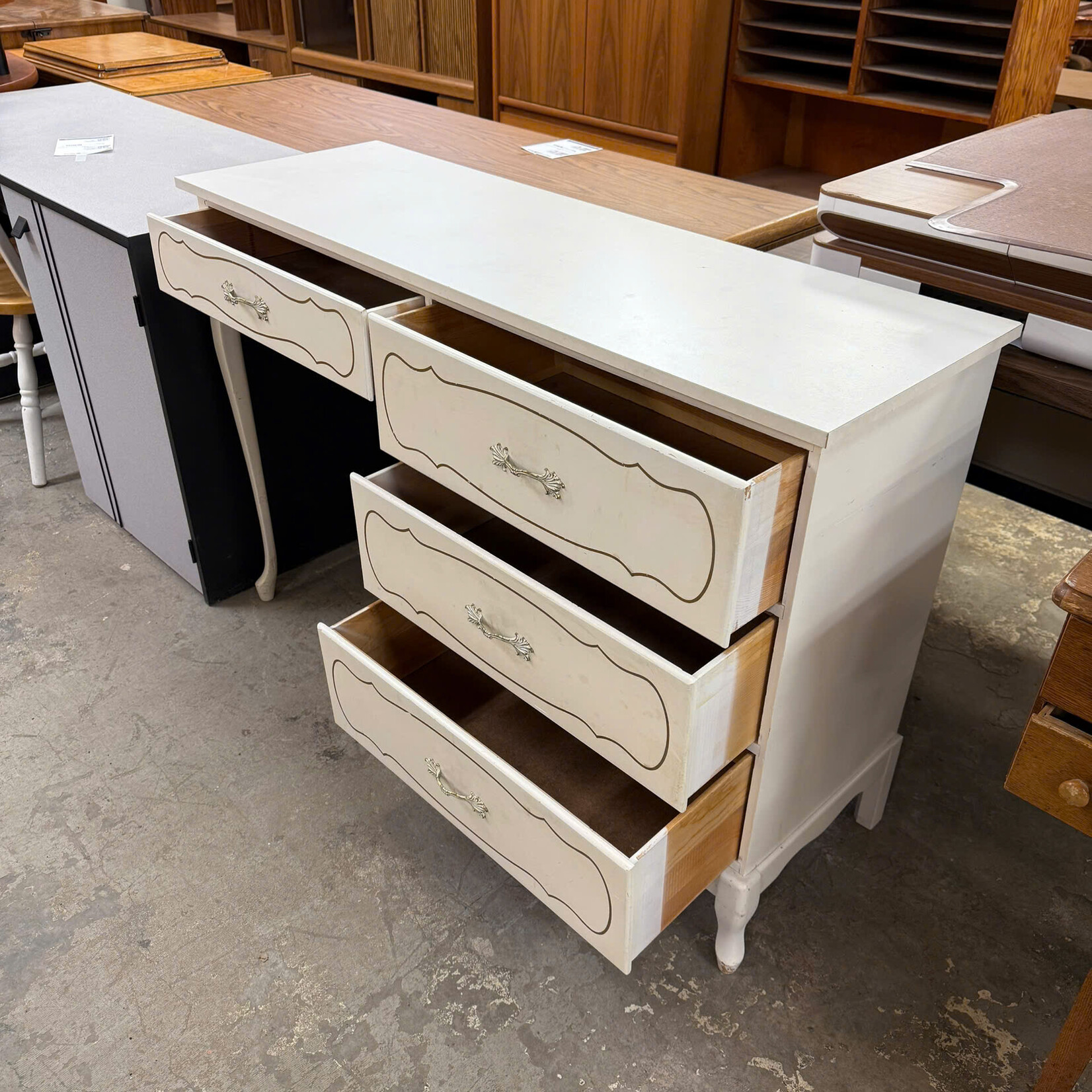 White 4 Drawer Desk