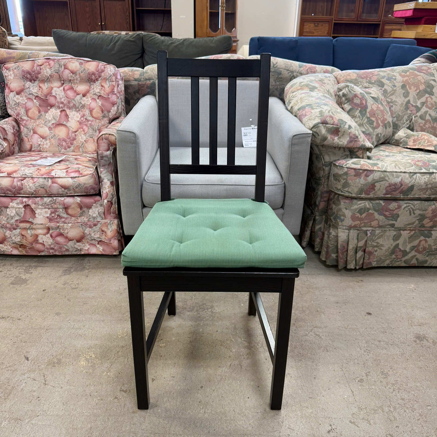 Black Chair Green Cushion