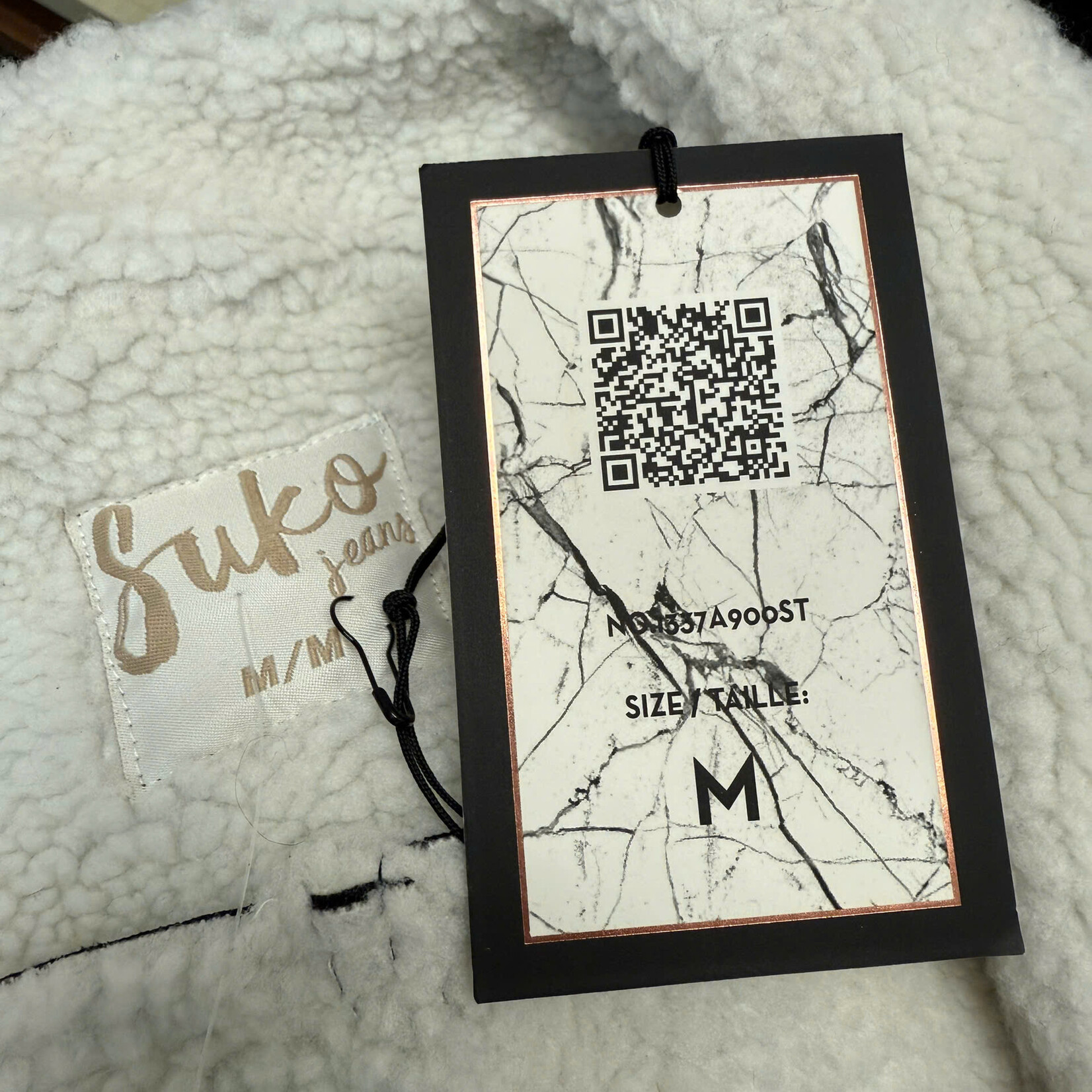 Apparel Womens 007 (Sale Price)