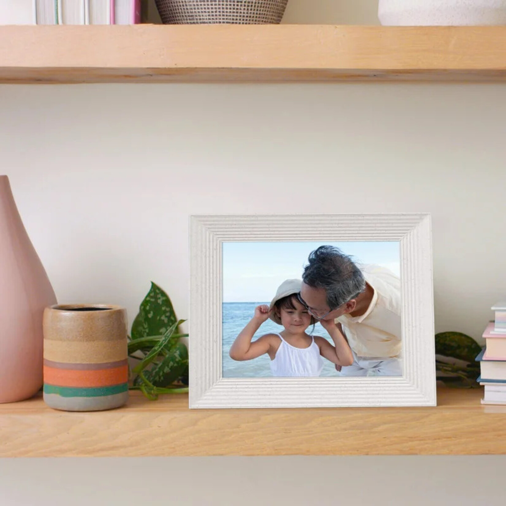 Aura Mason Digital Frame White