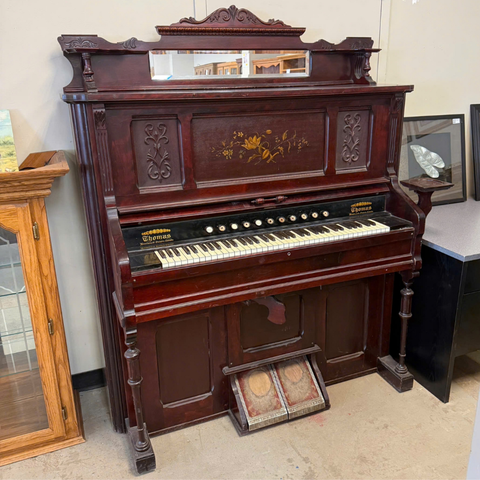 1911 Bellow Reed Organ