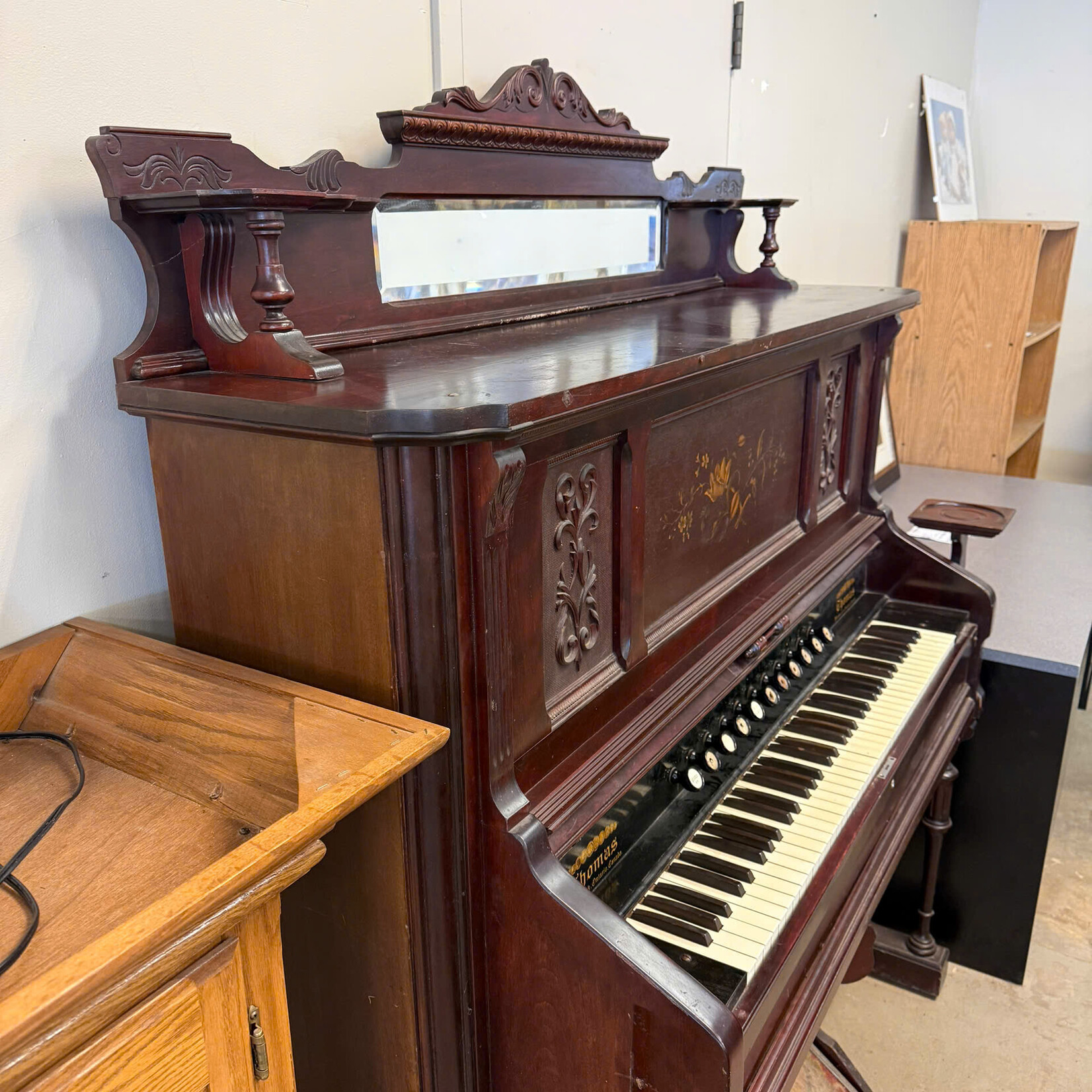 1911 Bellow Reed Organ