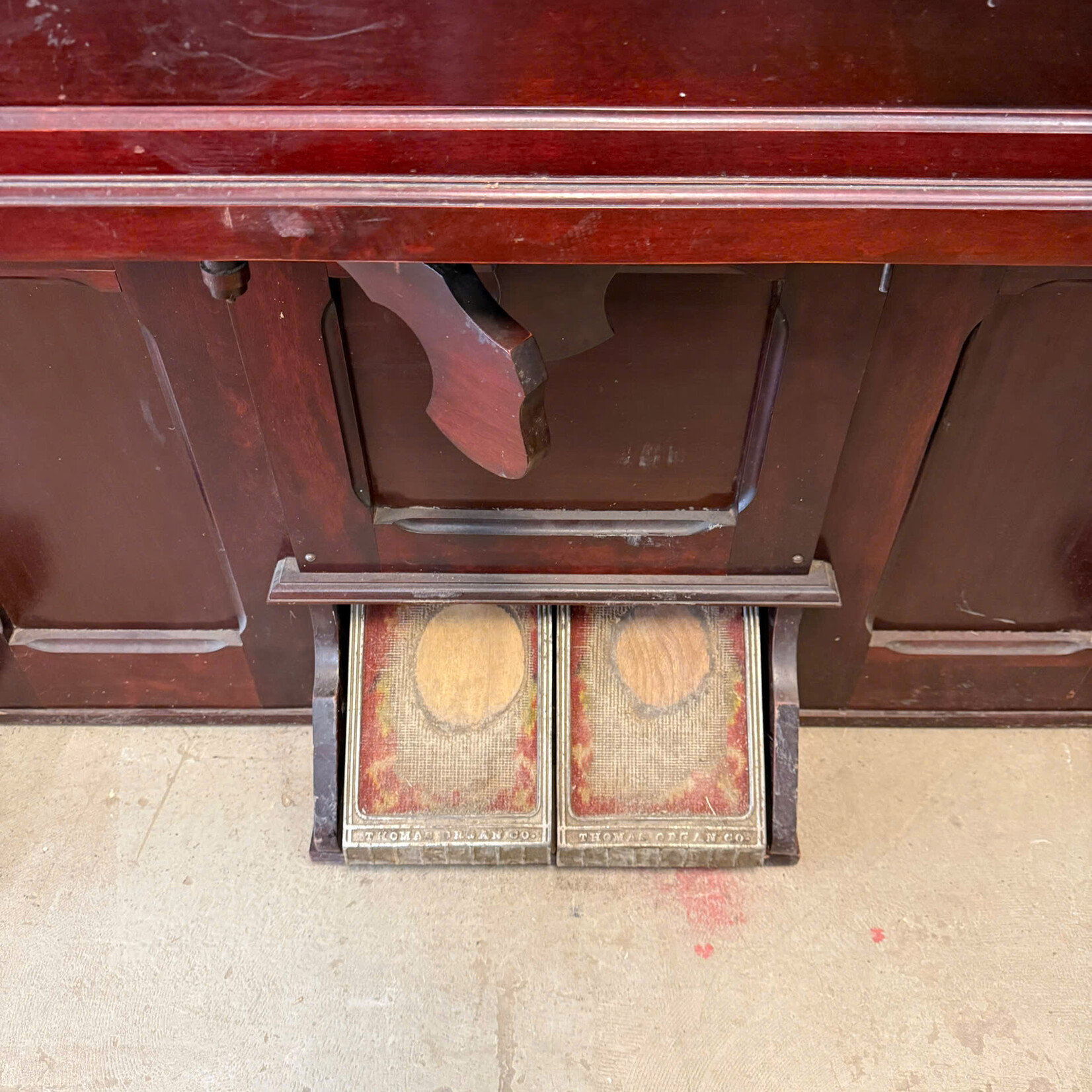 1911 Bellow Reed Organ