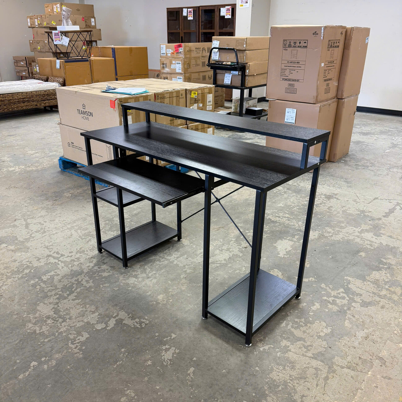 Computer Desk w Storage Shelves