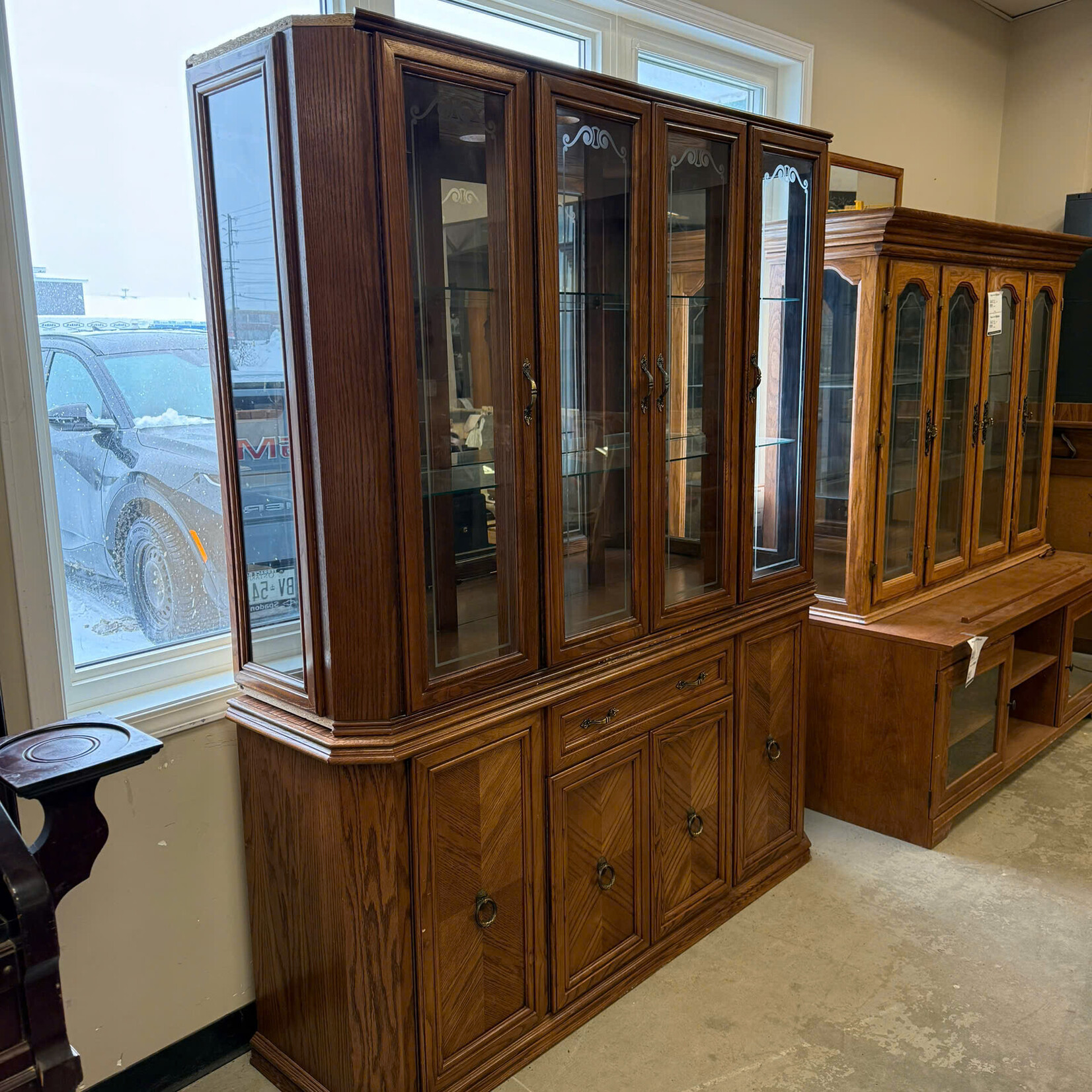 Glass Door Wooden China Cabinet