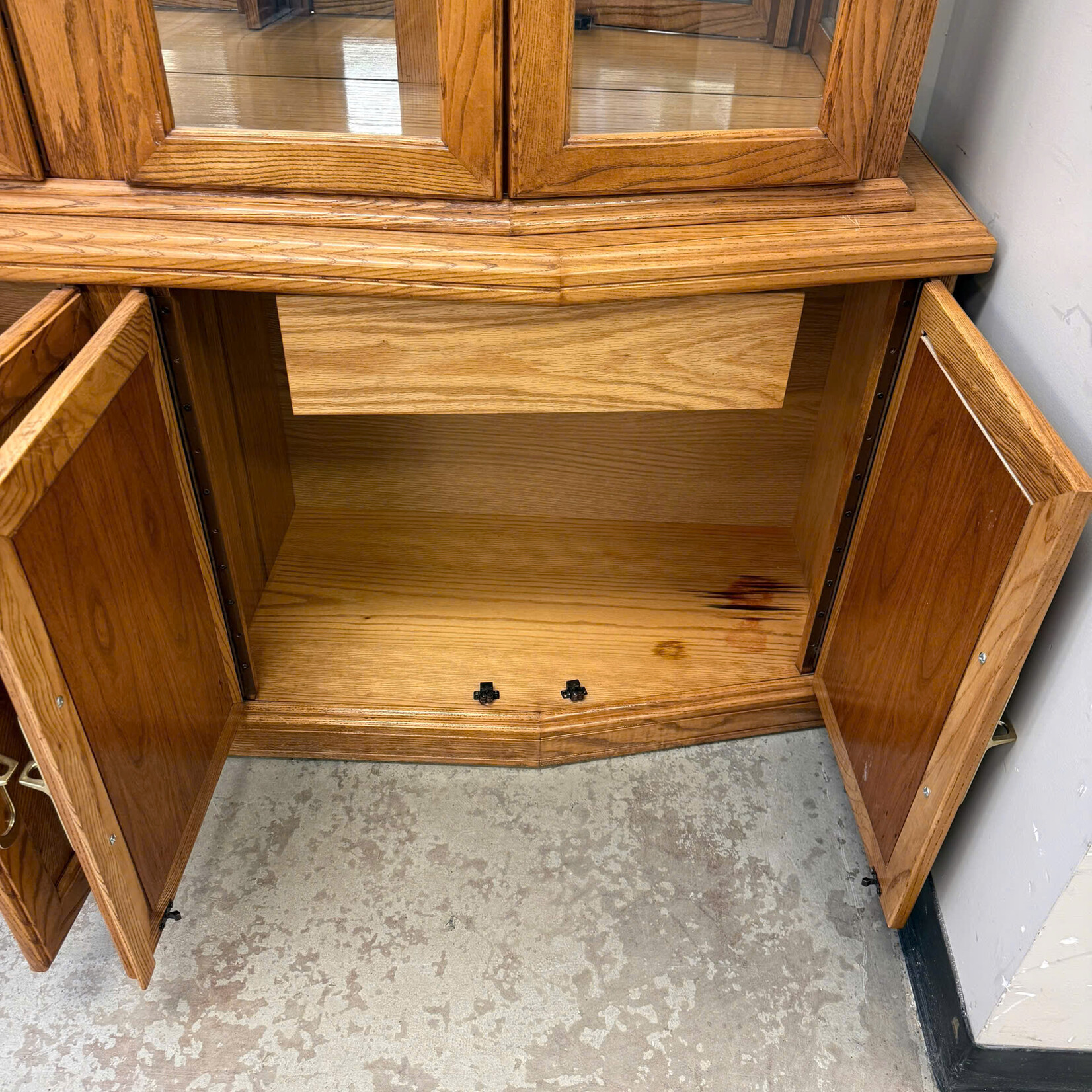8 Door China Cabinet