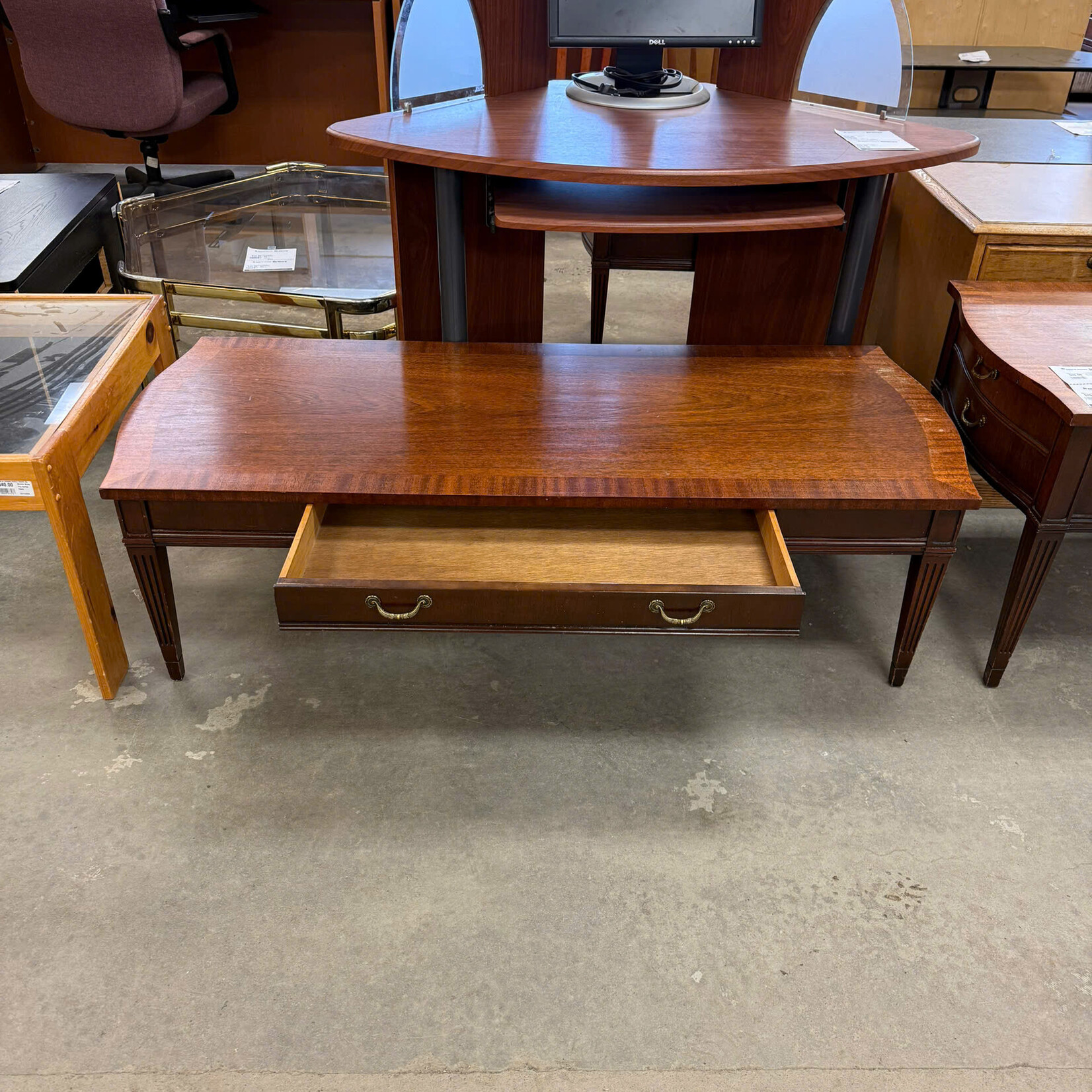 Coffee Table With a Drawer