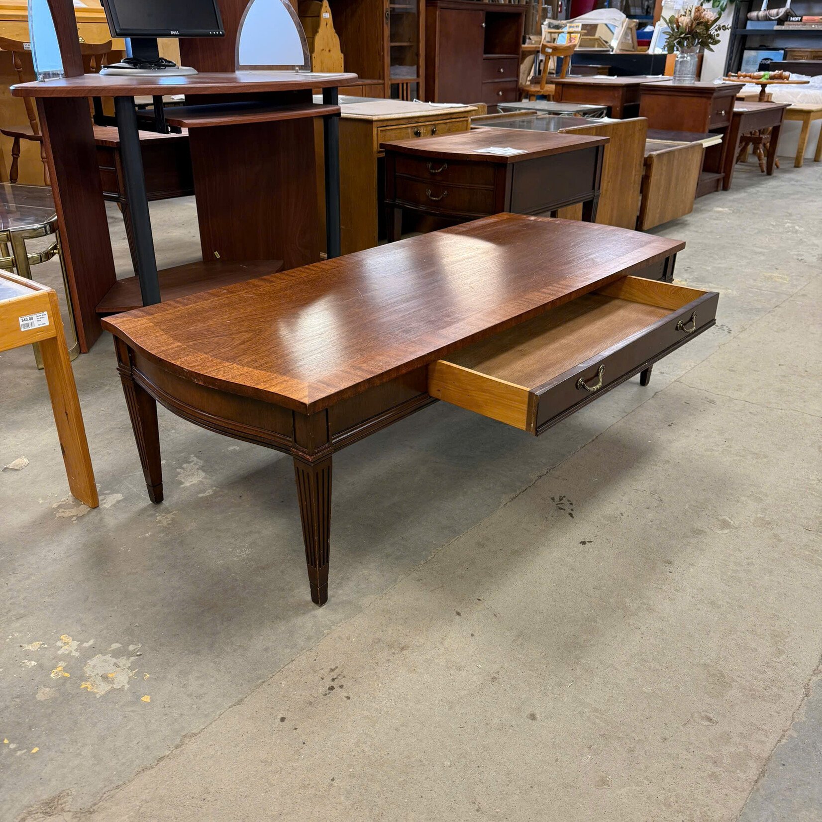 Coffee Table With a Drawer