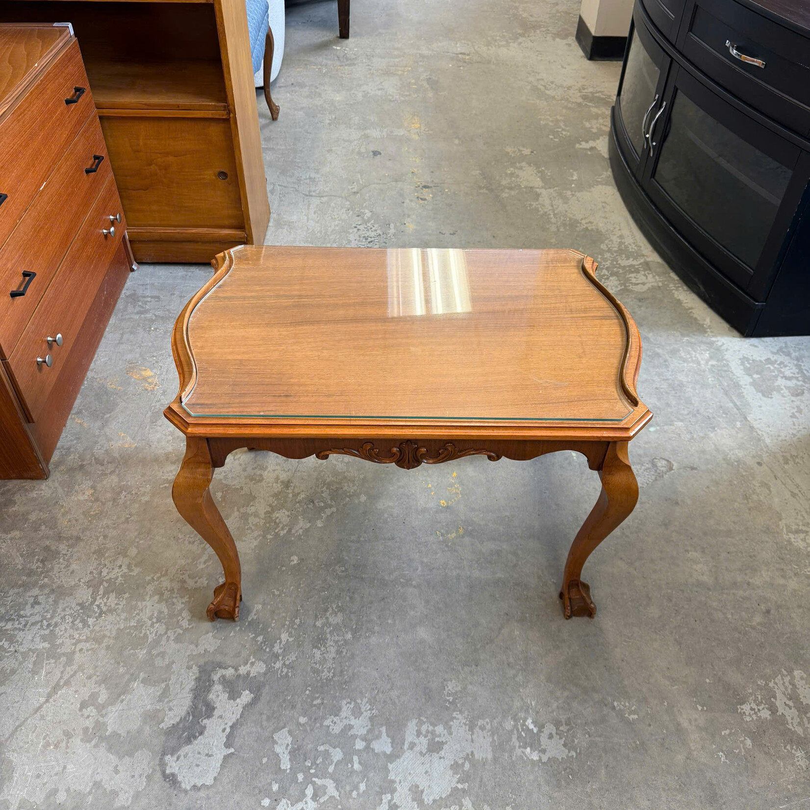 Clubfoot Table With Glass Top