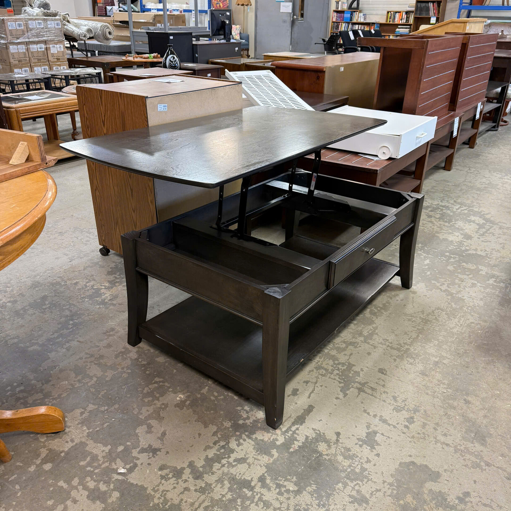 Brown Lift-up Coffee Table