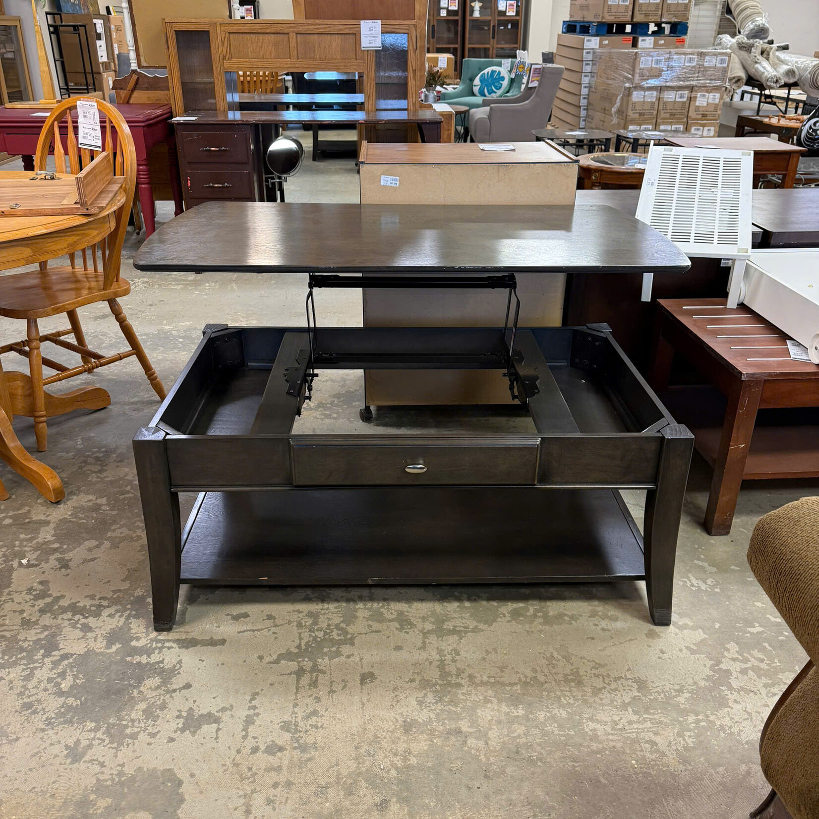 Brown Lift-up Coffee Table