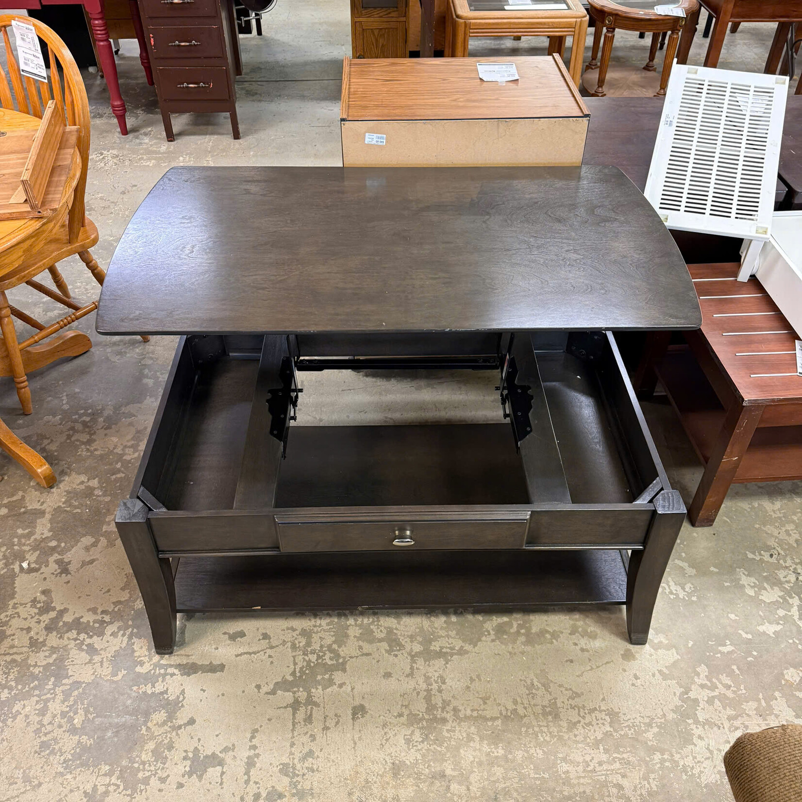 Brown Lift-up Coffee Table