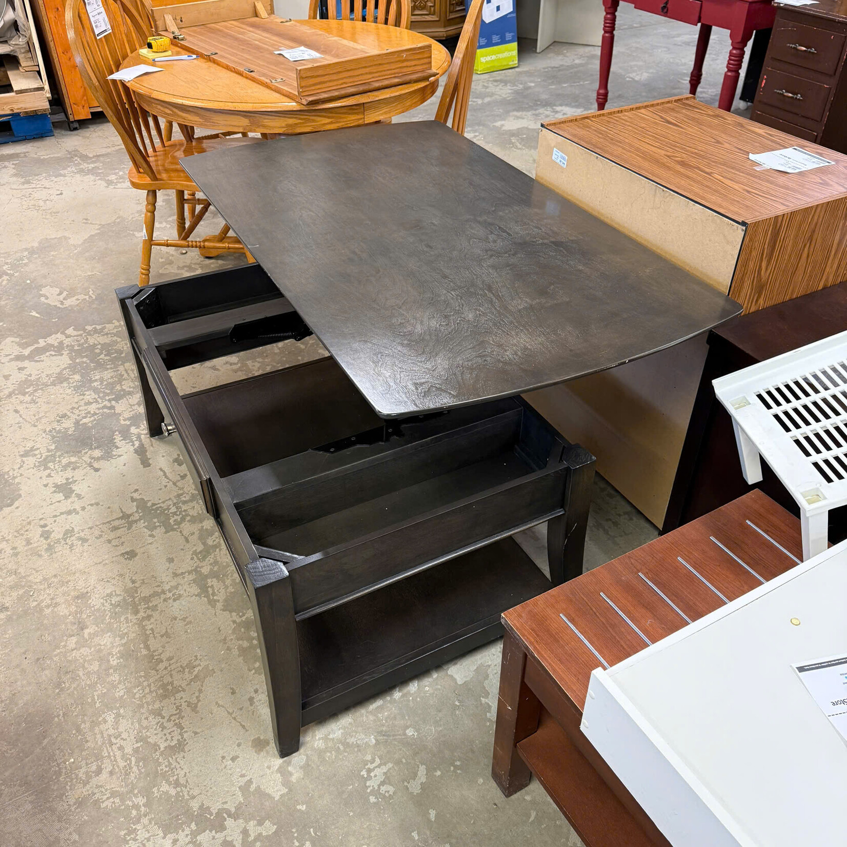Brown Lift-up Coffee Table