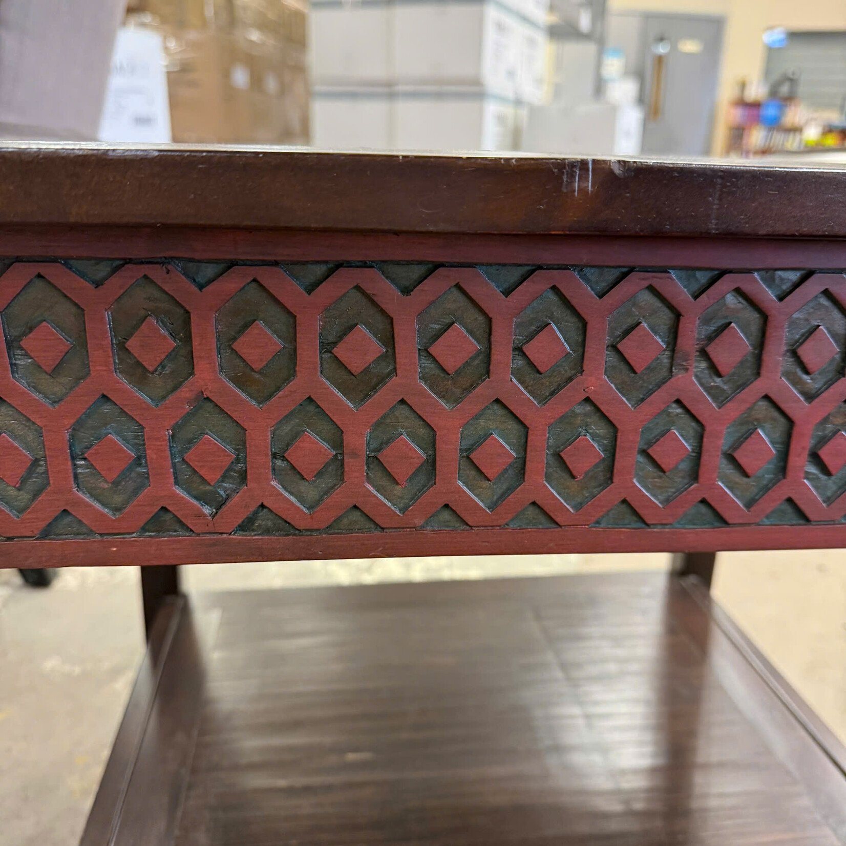 End Table Concave Edge