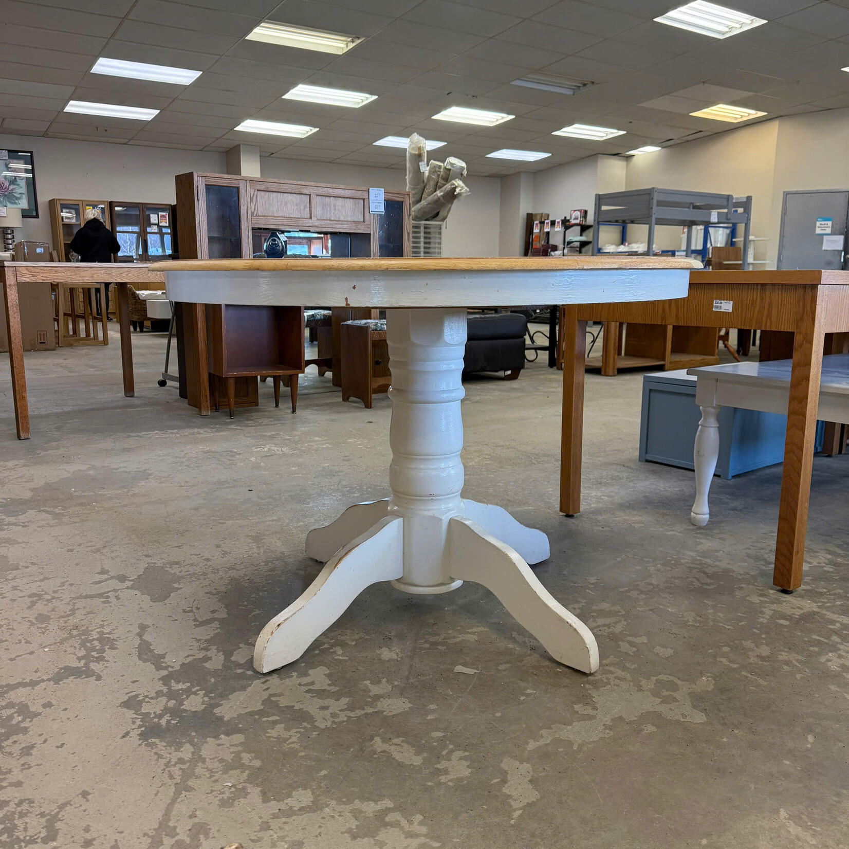 Round Dining Table