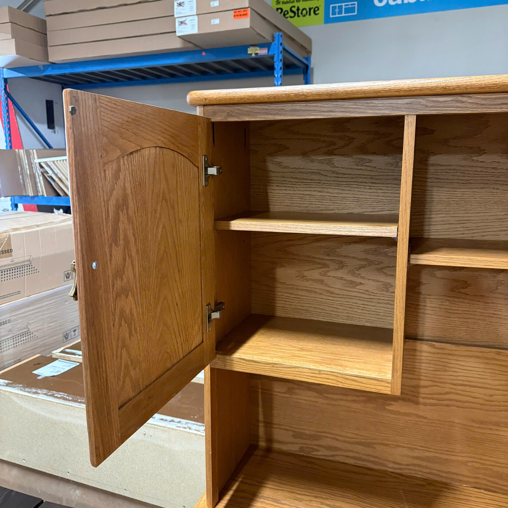 Computer Desk with Hutch