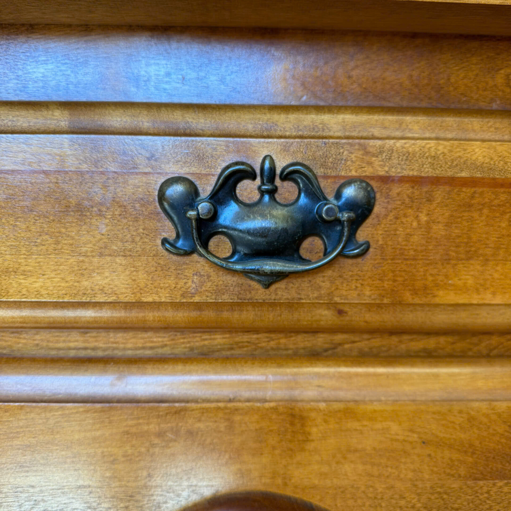 China Cabinet 3 panel Glass 2 Drawers