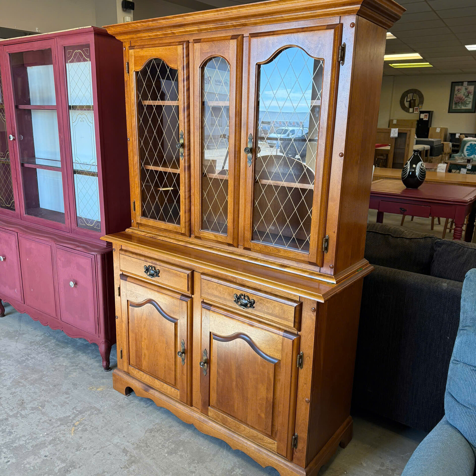 China Cabinet 3 panel Glass 2 Drawers