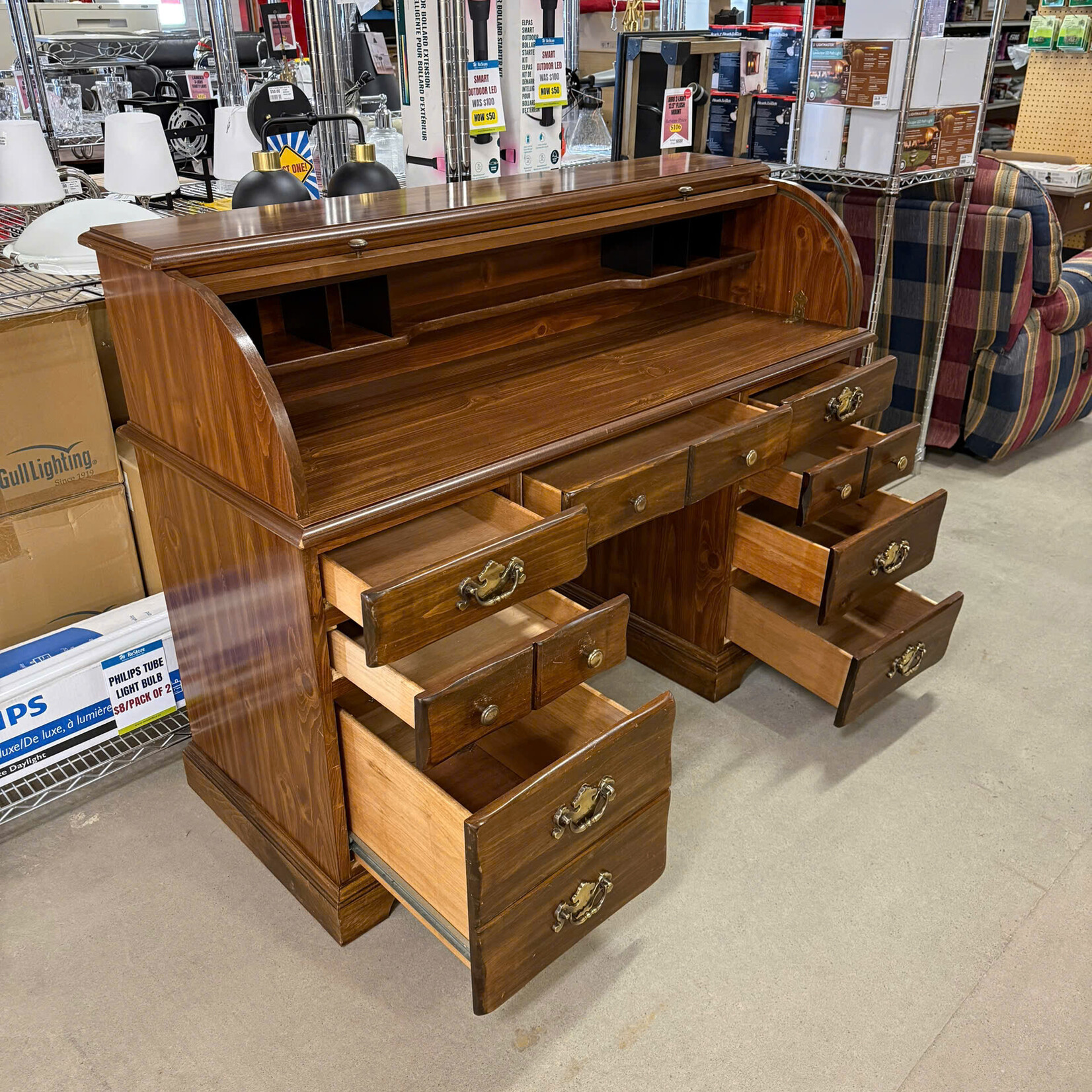 Roll Top Desk With Key