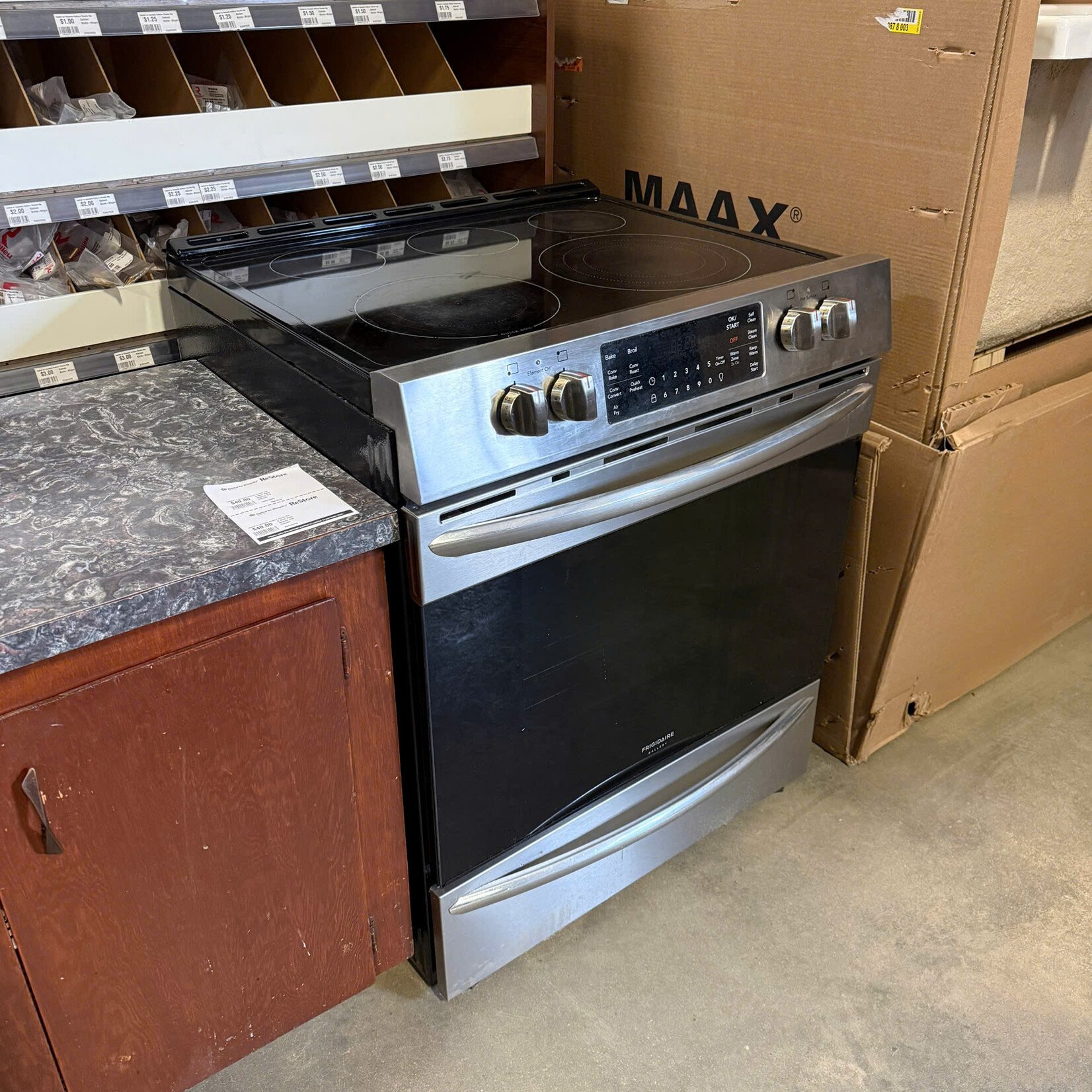 Frigidaire Stove