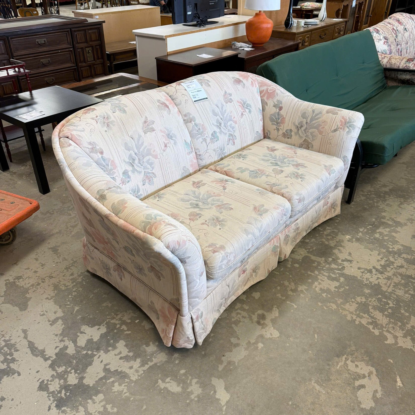 2 Cushion Love Seat